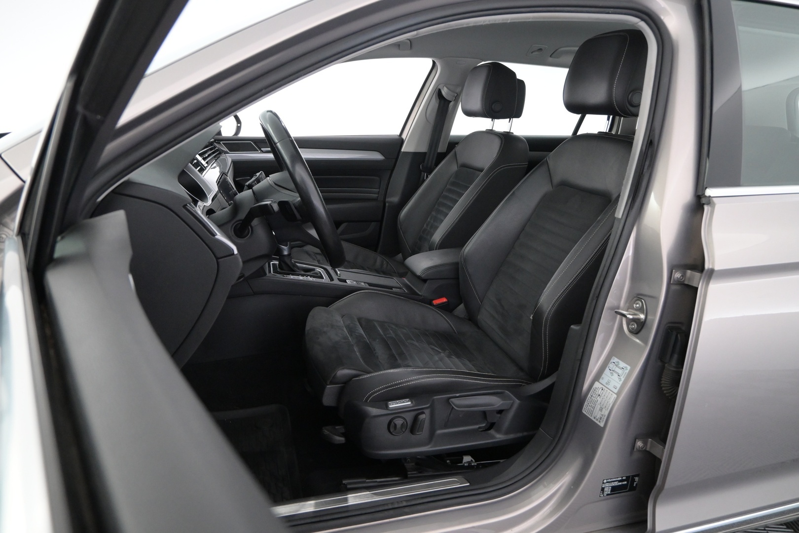 VOLKSWAGEN Passat 2020