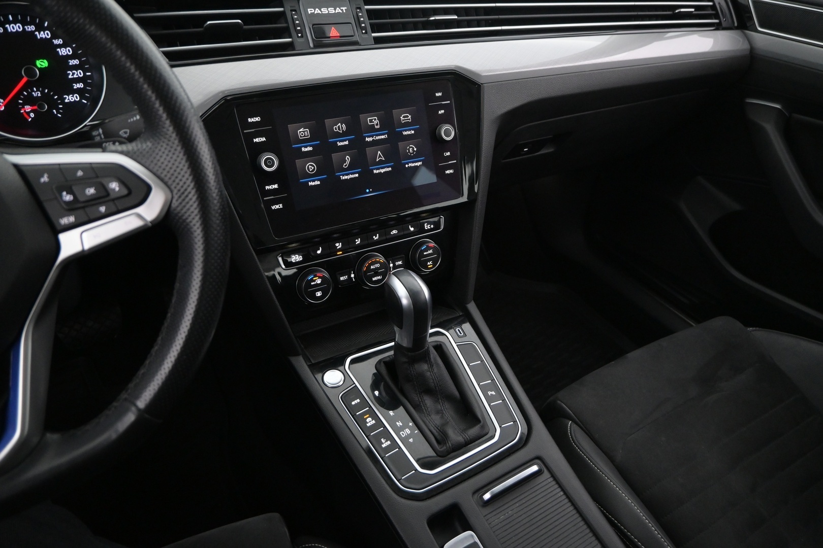 VOLKSWAGEN Passat 2020