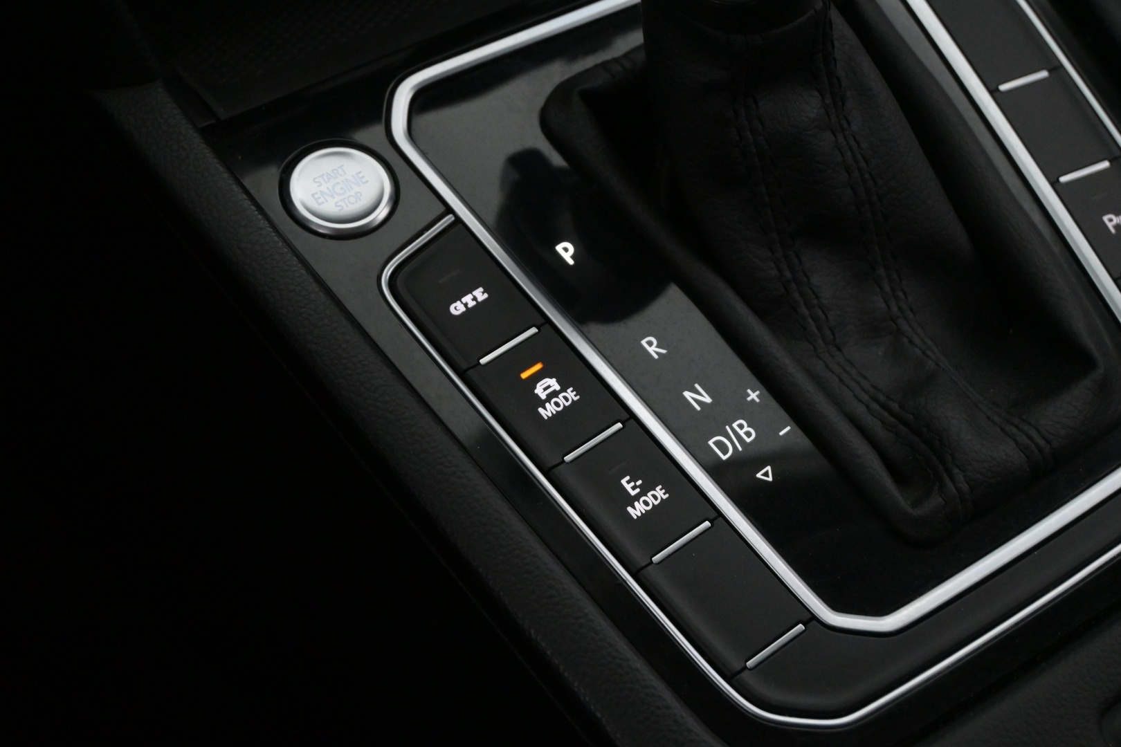 VOLKSWAGEN Passat 2020