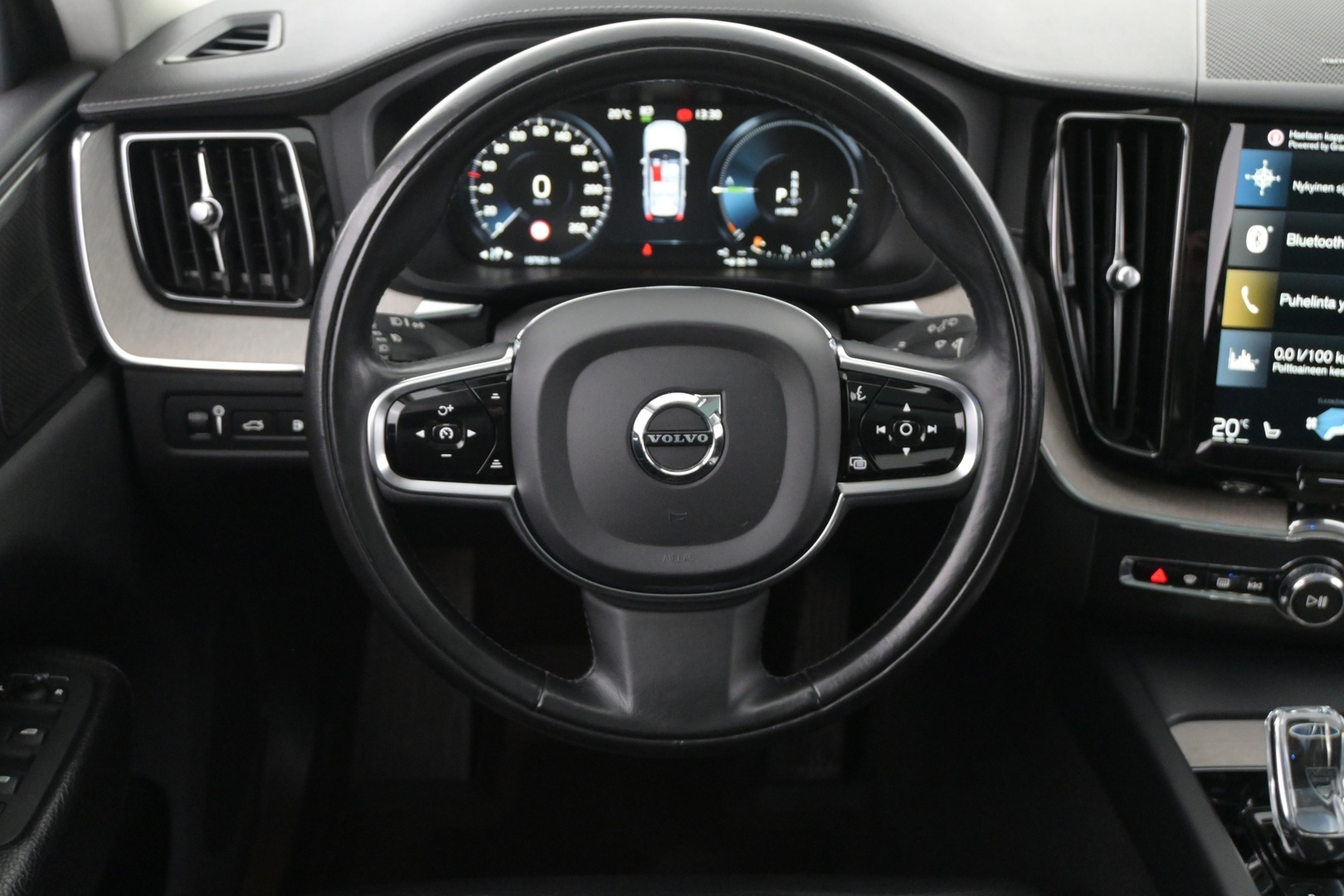 VOLVO XC60 2020