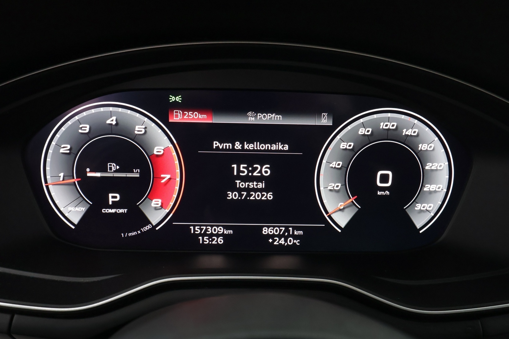 AUDI A4 2020