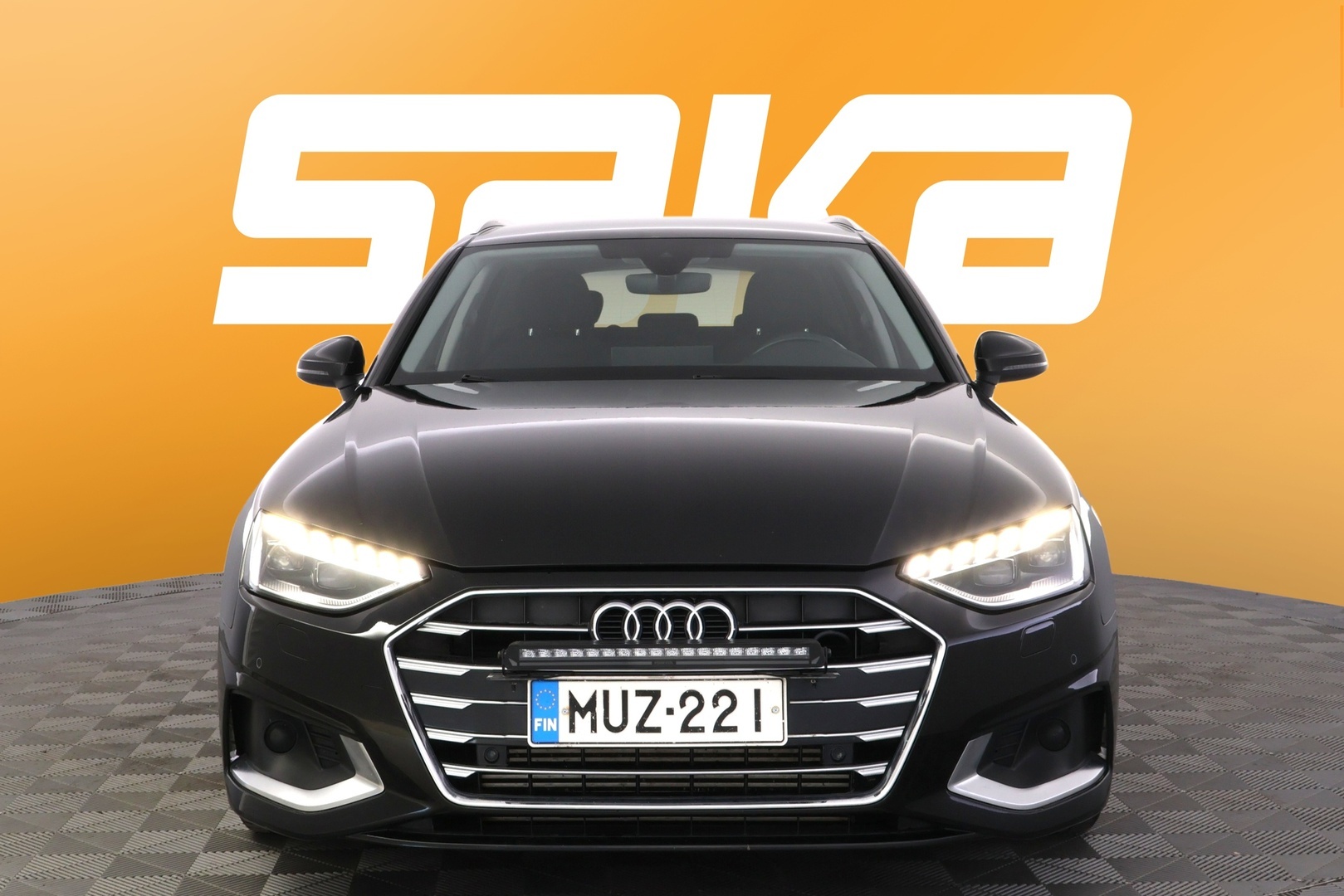 AUDI A4 2020