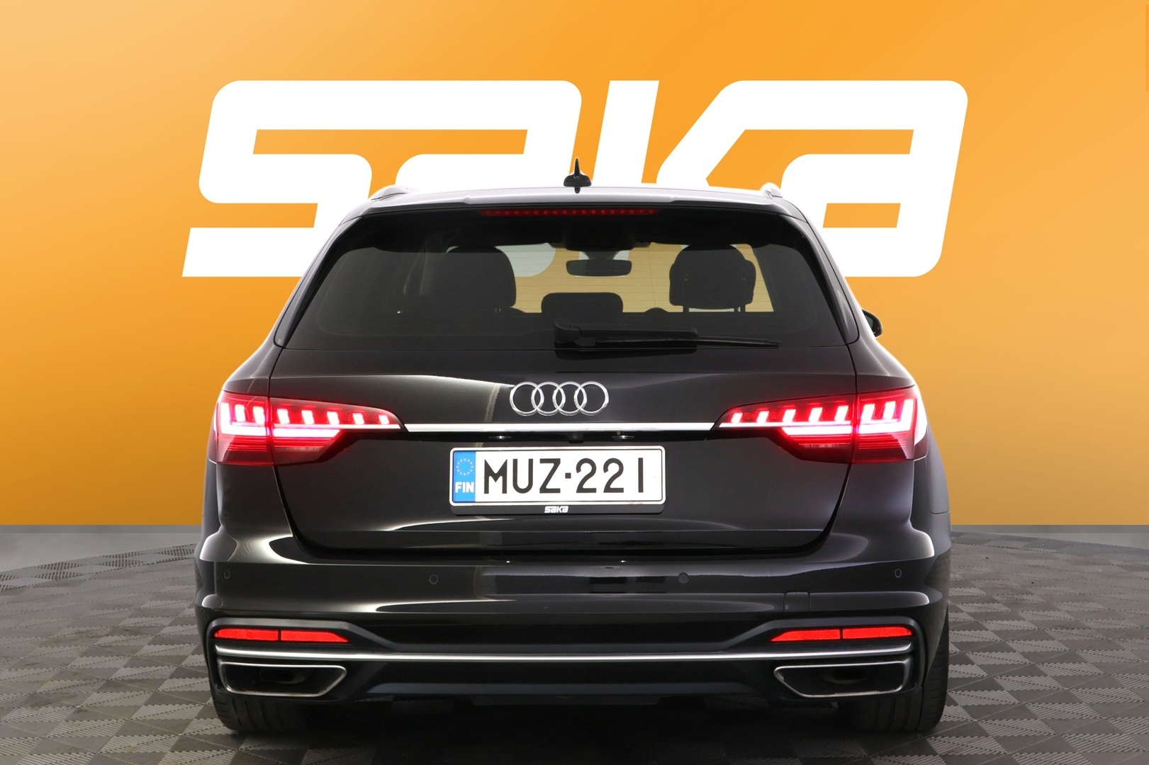 AUDI A4 2020