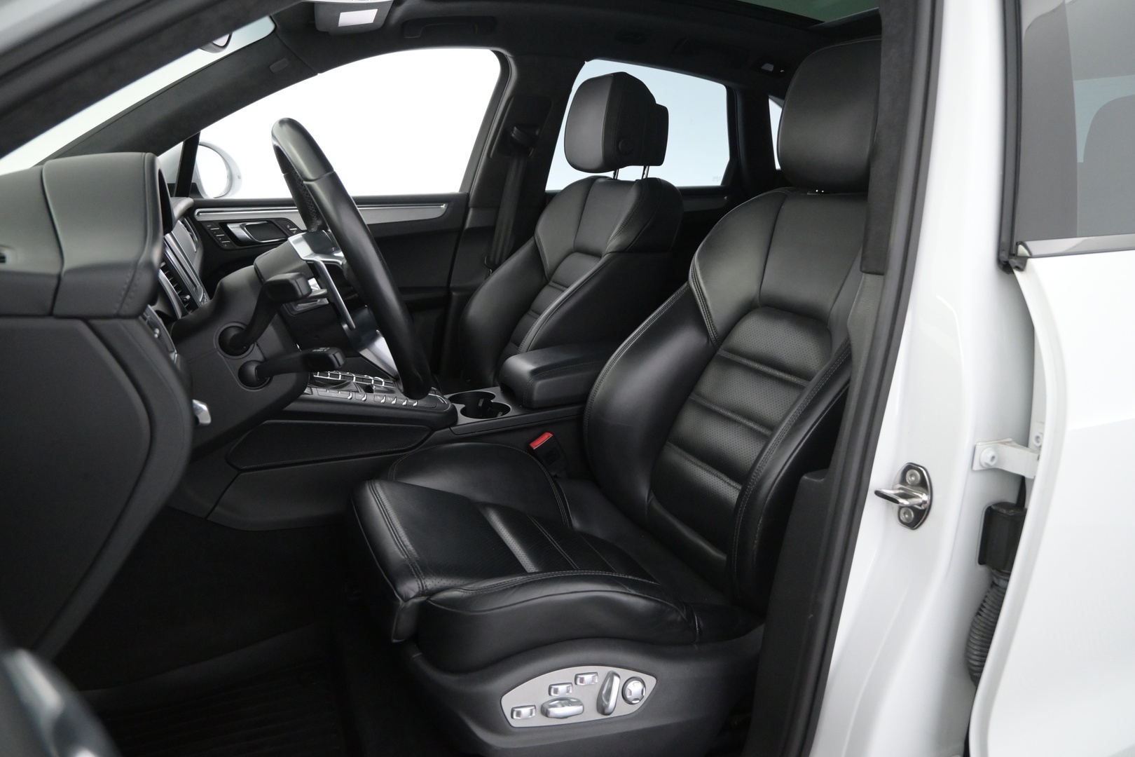 PORSCHE Macan 2015