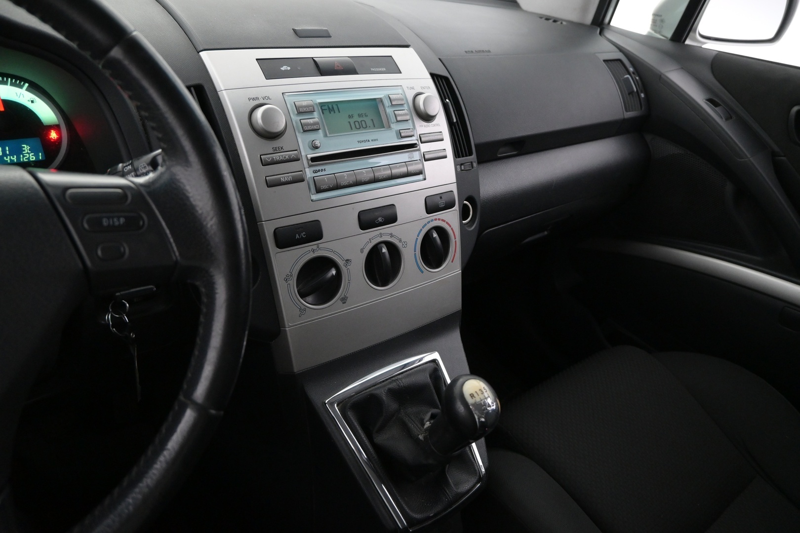 TOYOTA Corolla Verso 2006