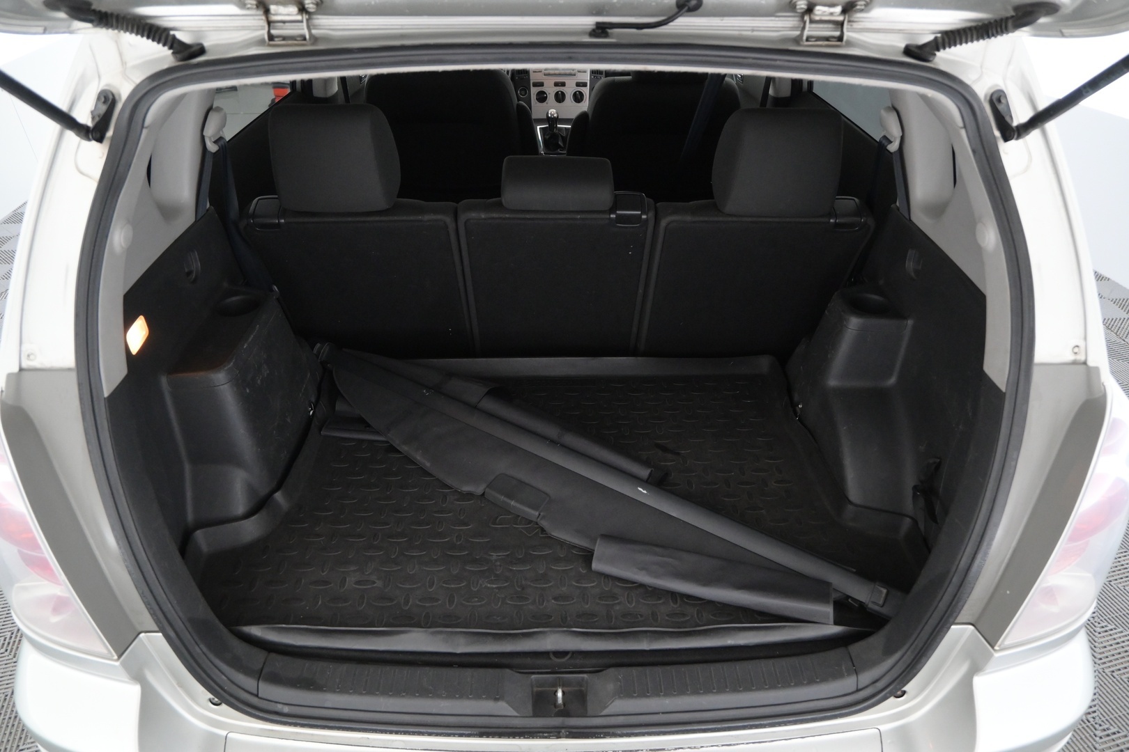 TOYOTA Corolla Verso 2006