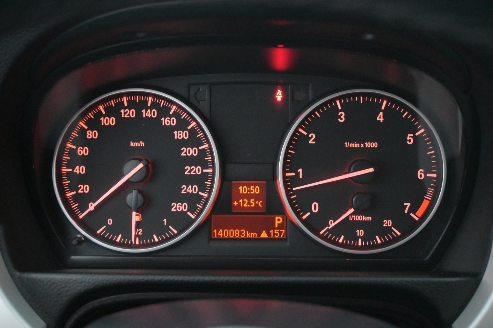 BMW 318 2010