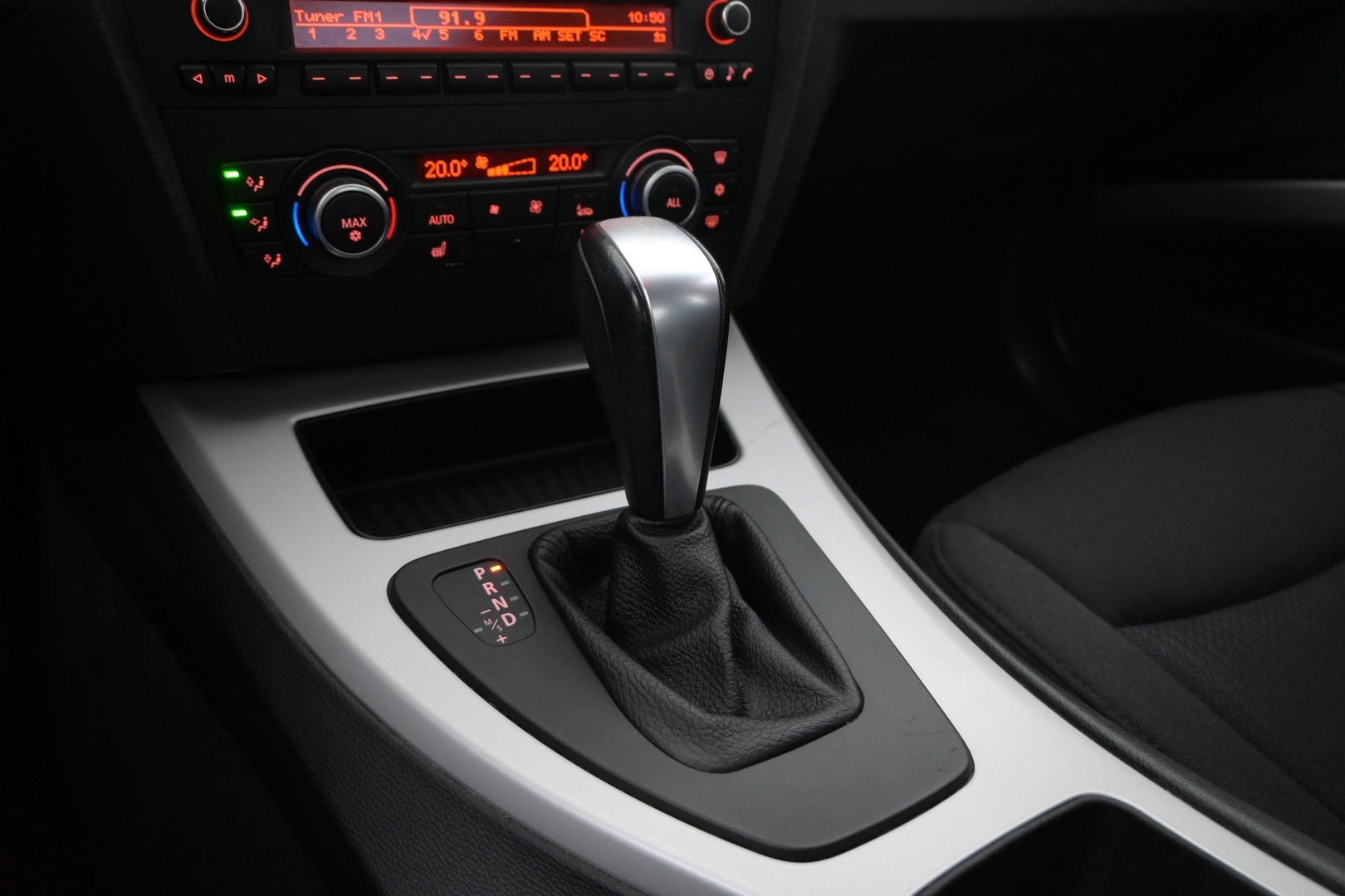 BMW 318 2010