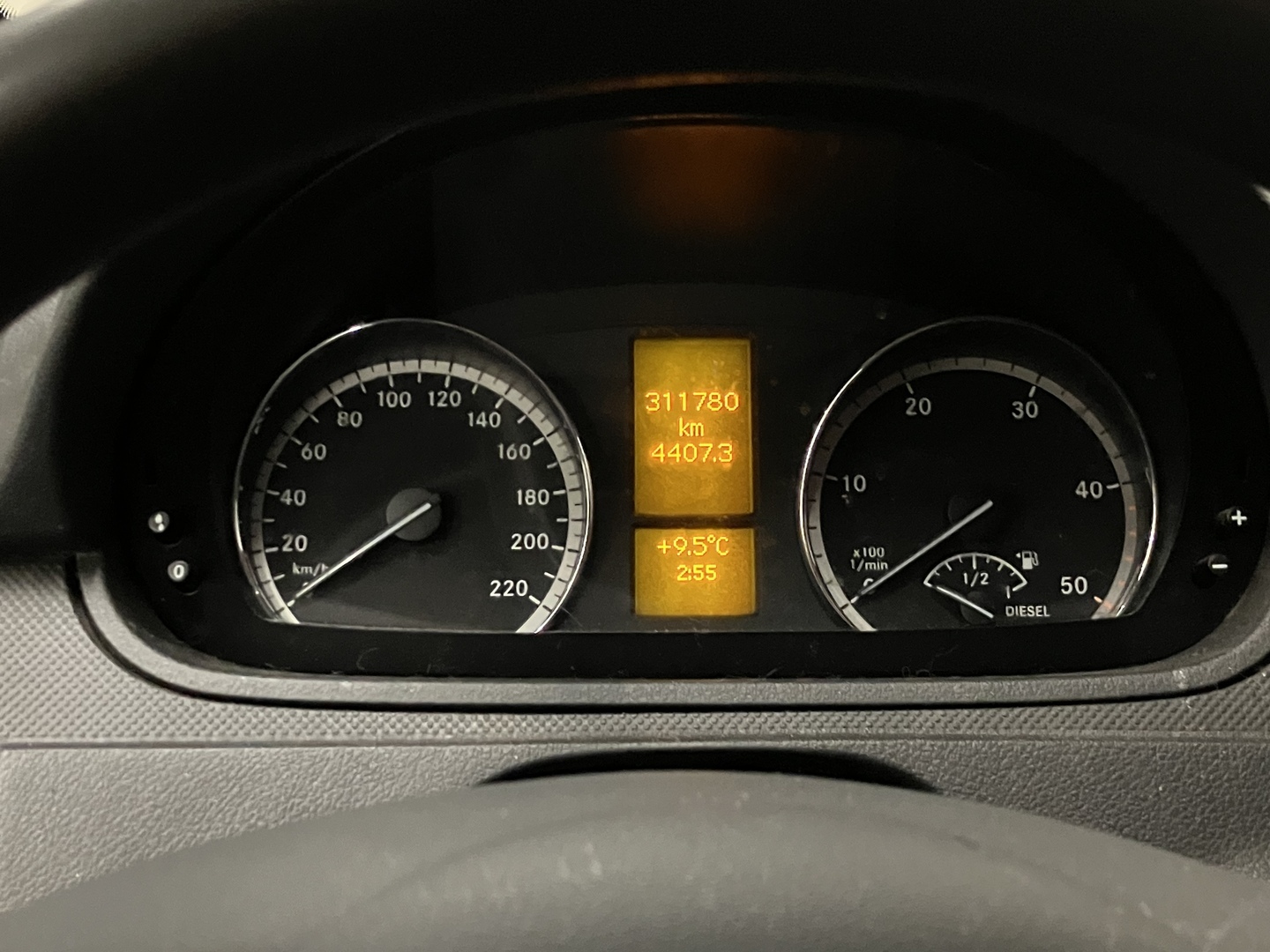 MERCEDES-BENZ Vito 2013