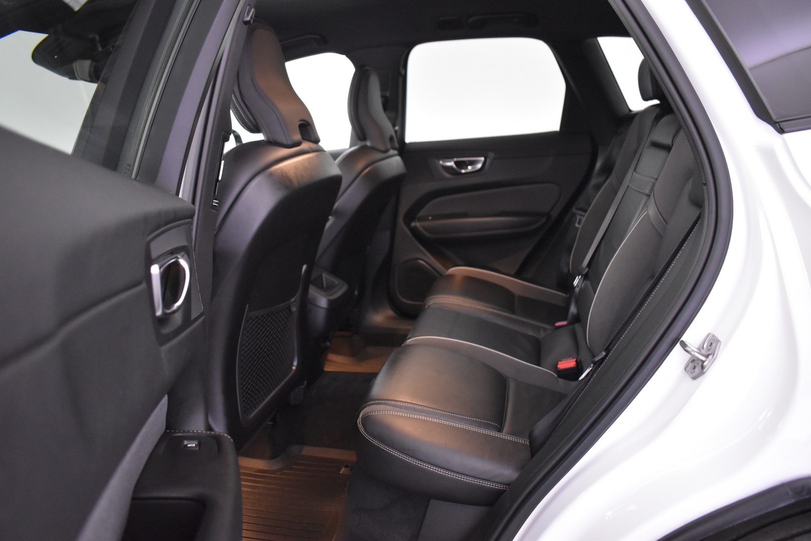 VOLVO XC60 2020