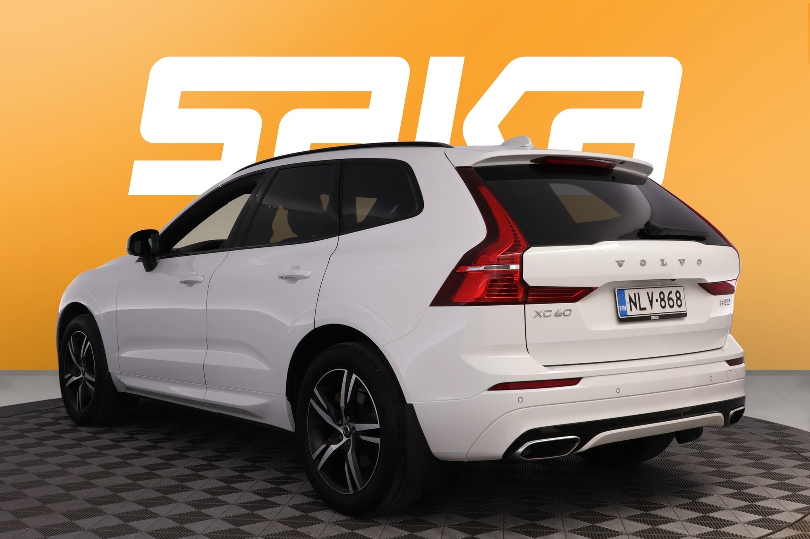 VOLVO XC60 2020
