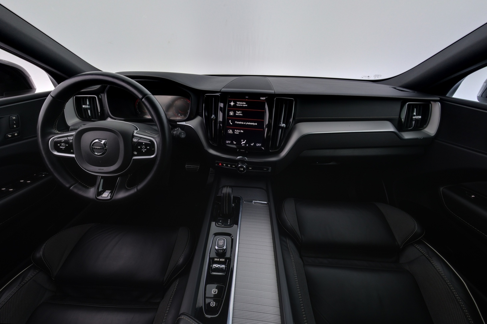VOLVO XC60 2020