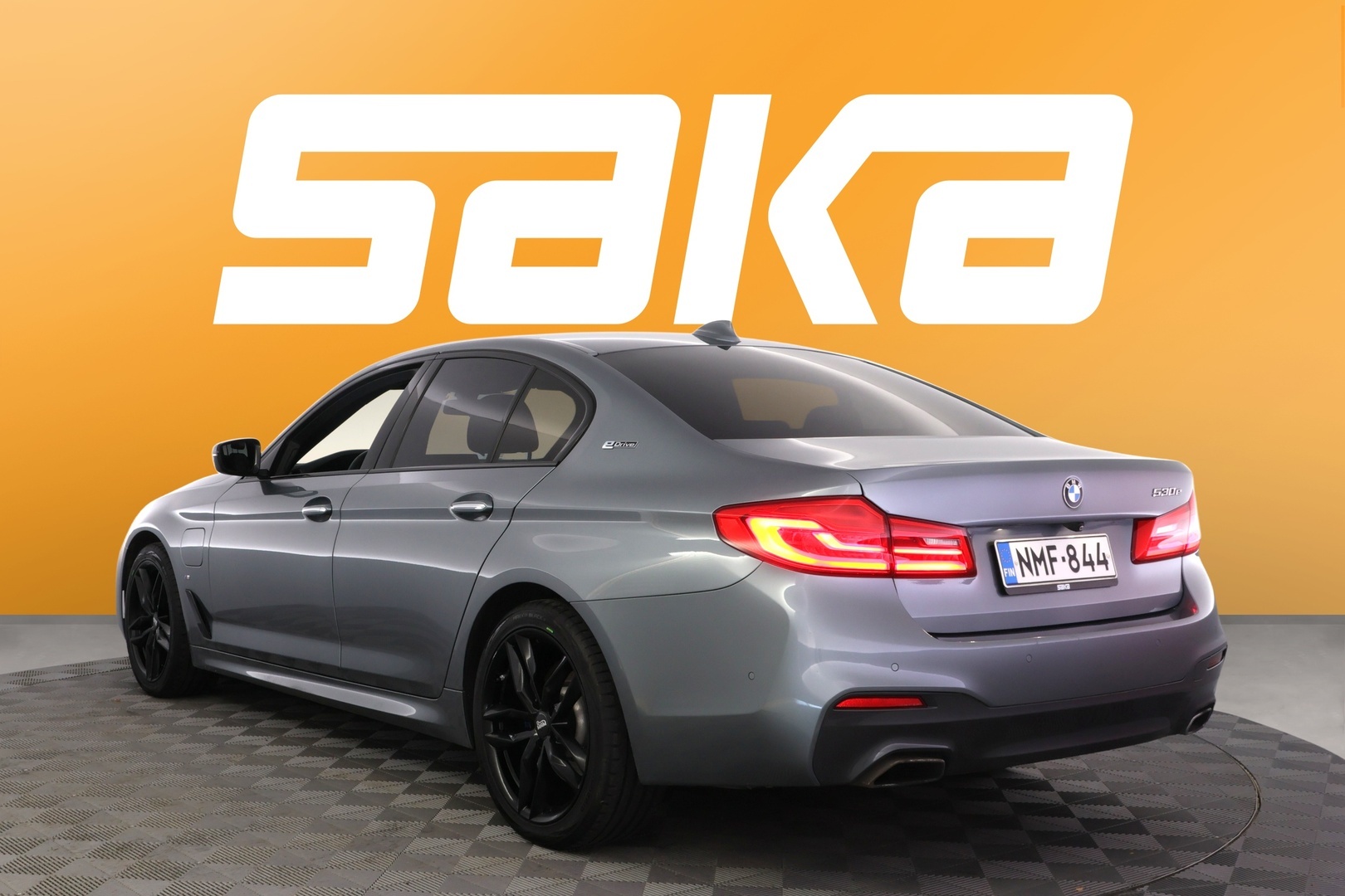 BMW 530 2018