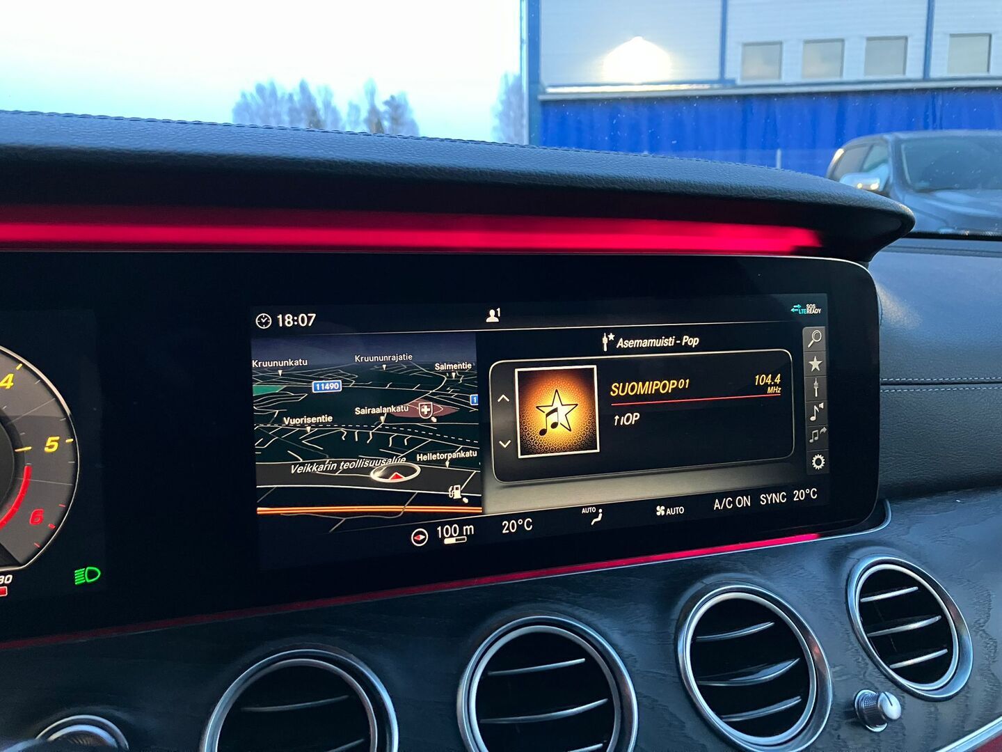 MERCEDES-BENZ E 2020