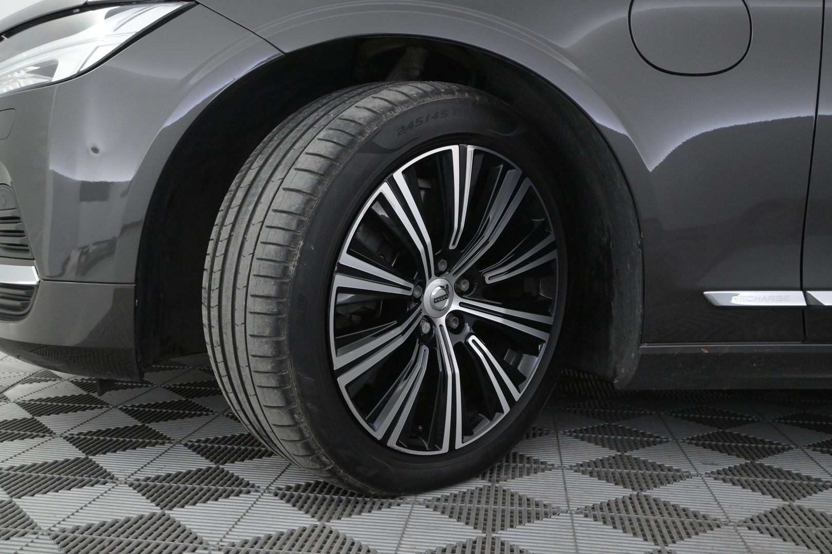 VOLVO V90 2021