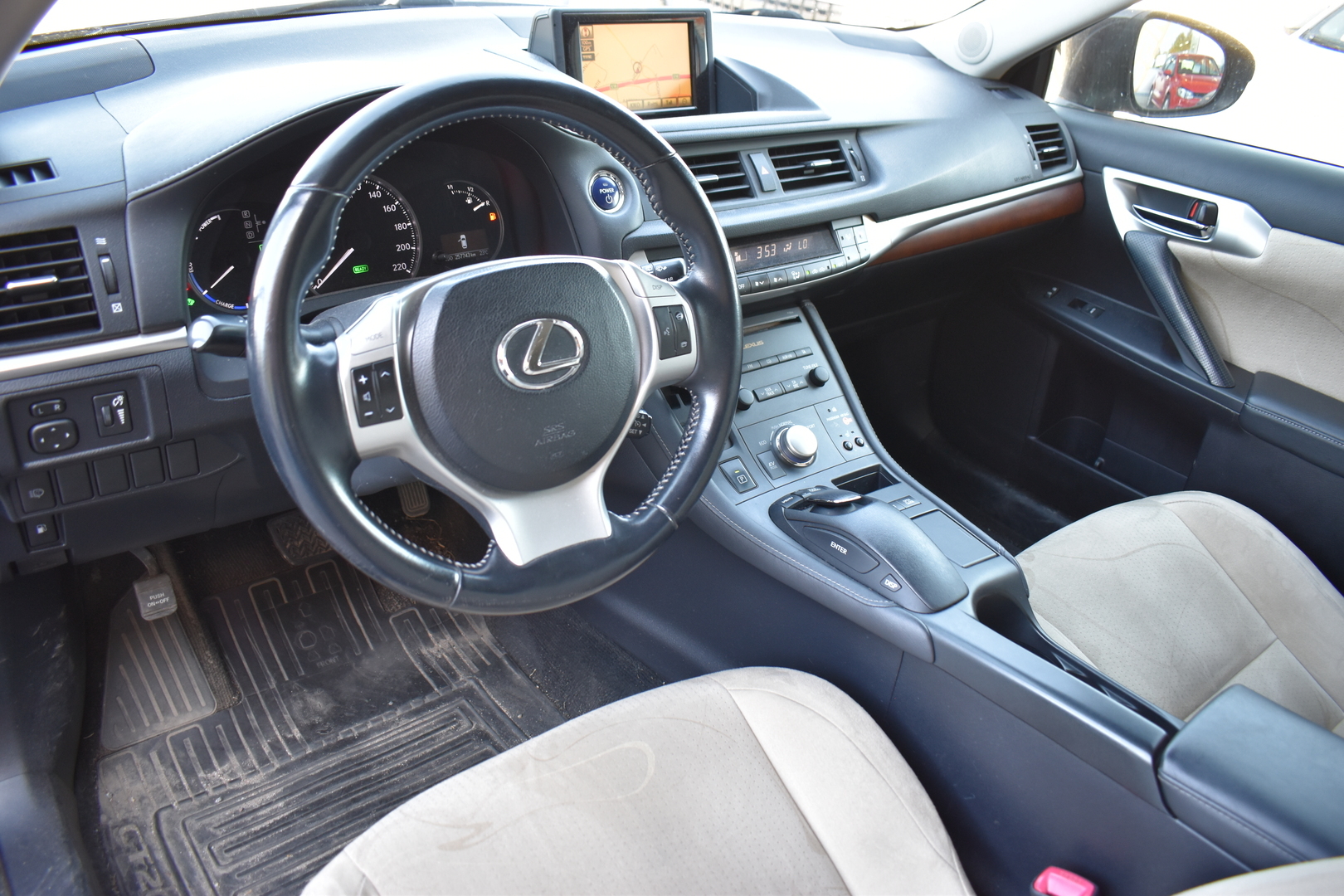 LEXUS CT 2012
