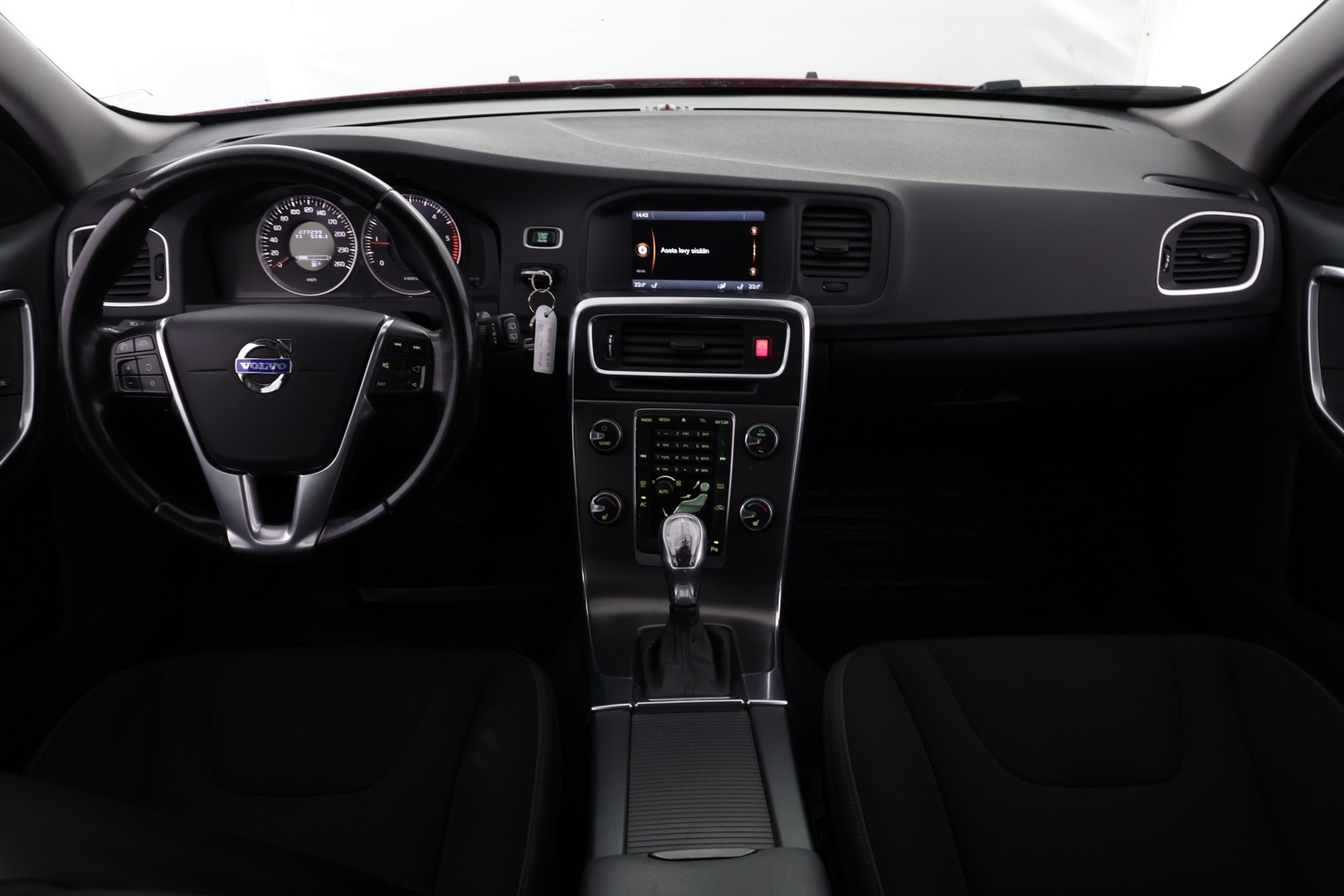 VOLVO V60 2013