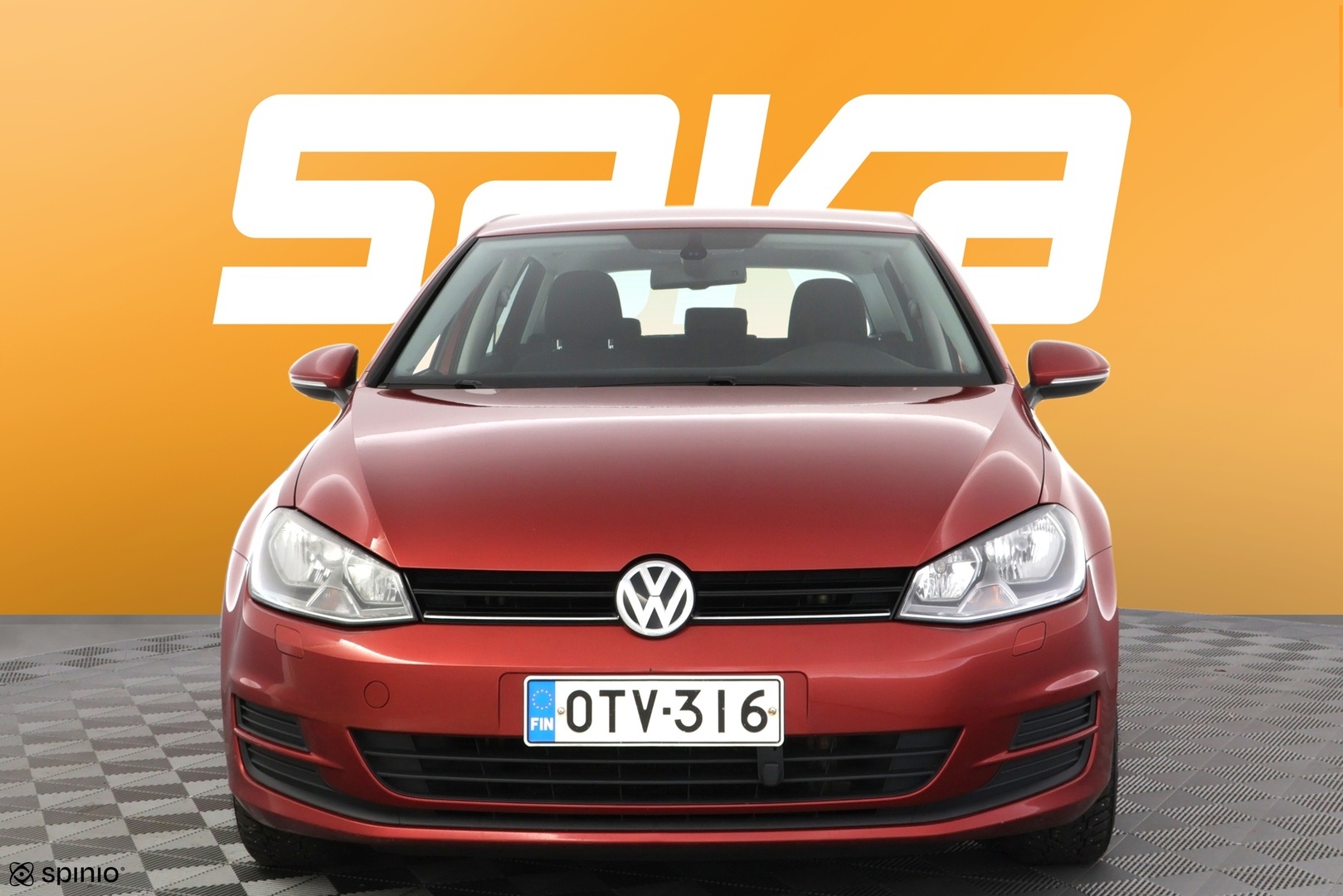 VOLKSWAGEN Golf 2013