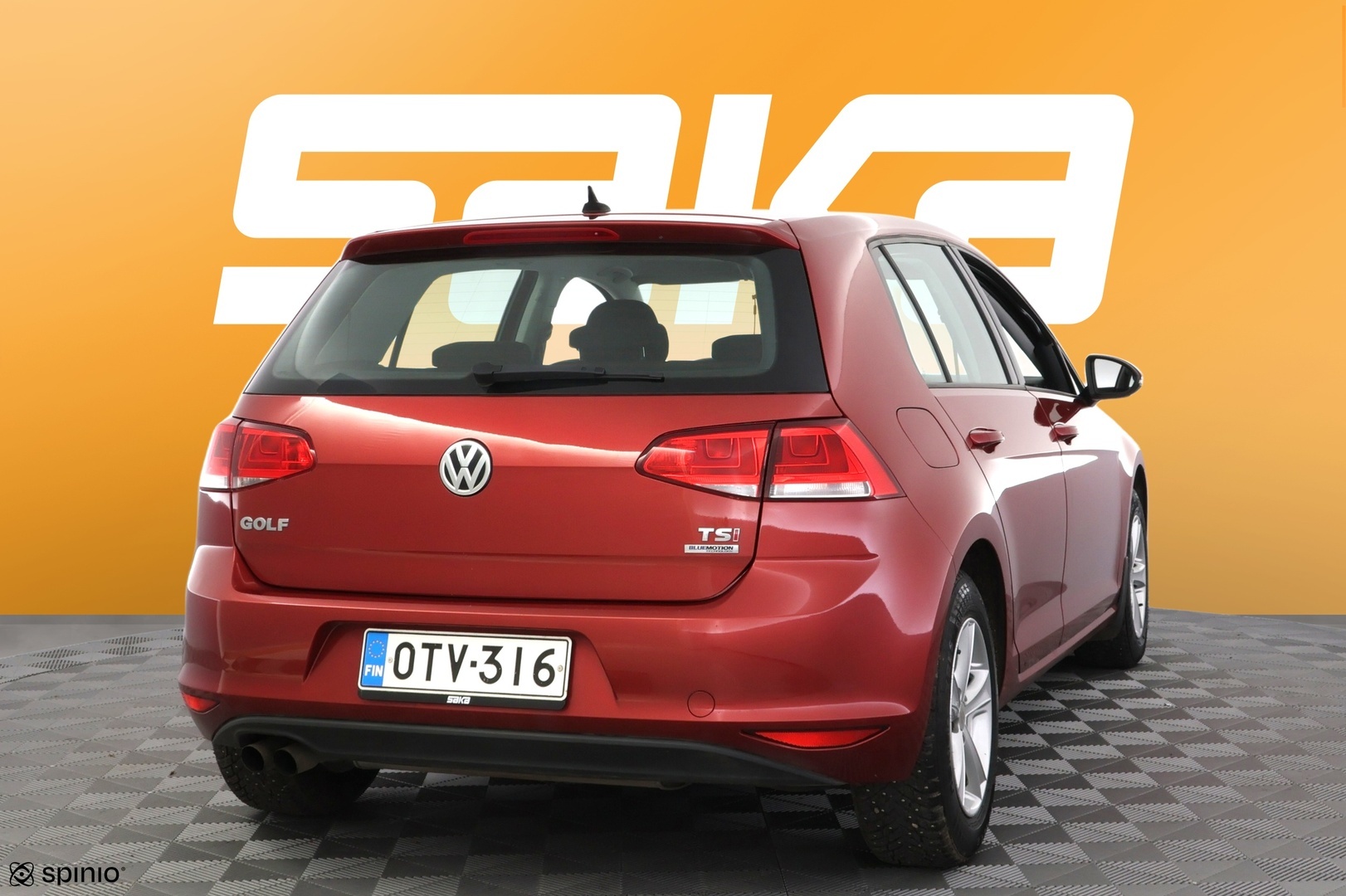 VOLKSWAGEN Golf 2013
