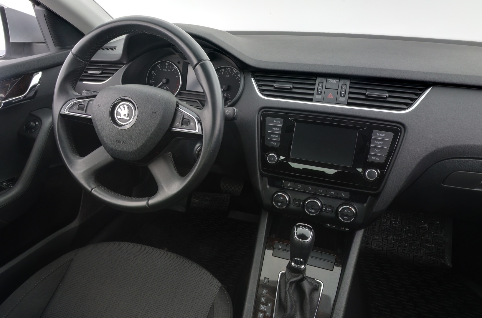 SKODA Octavia 2014