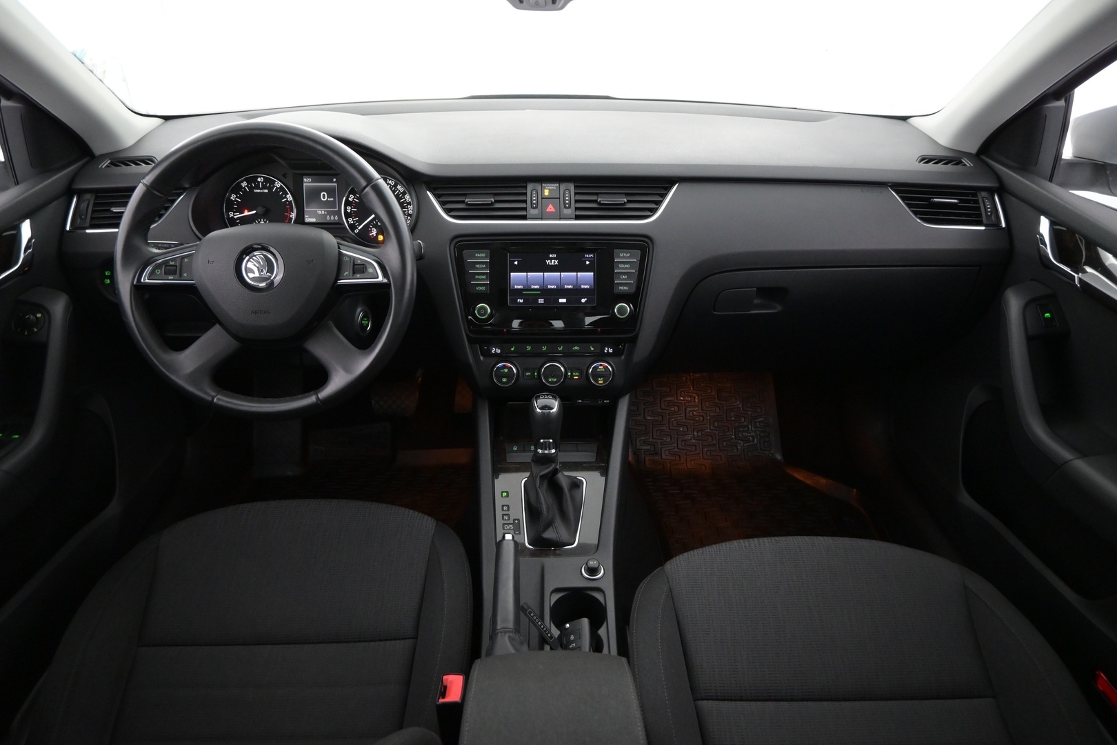 SKODA Octavia 2014