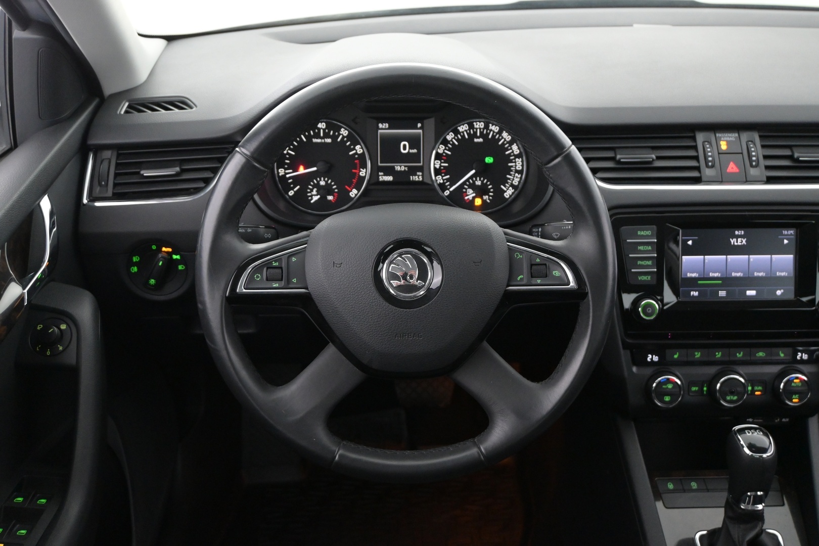 SKODA Octavia 2014