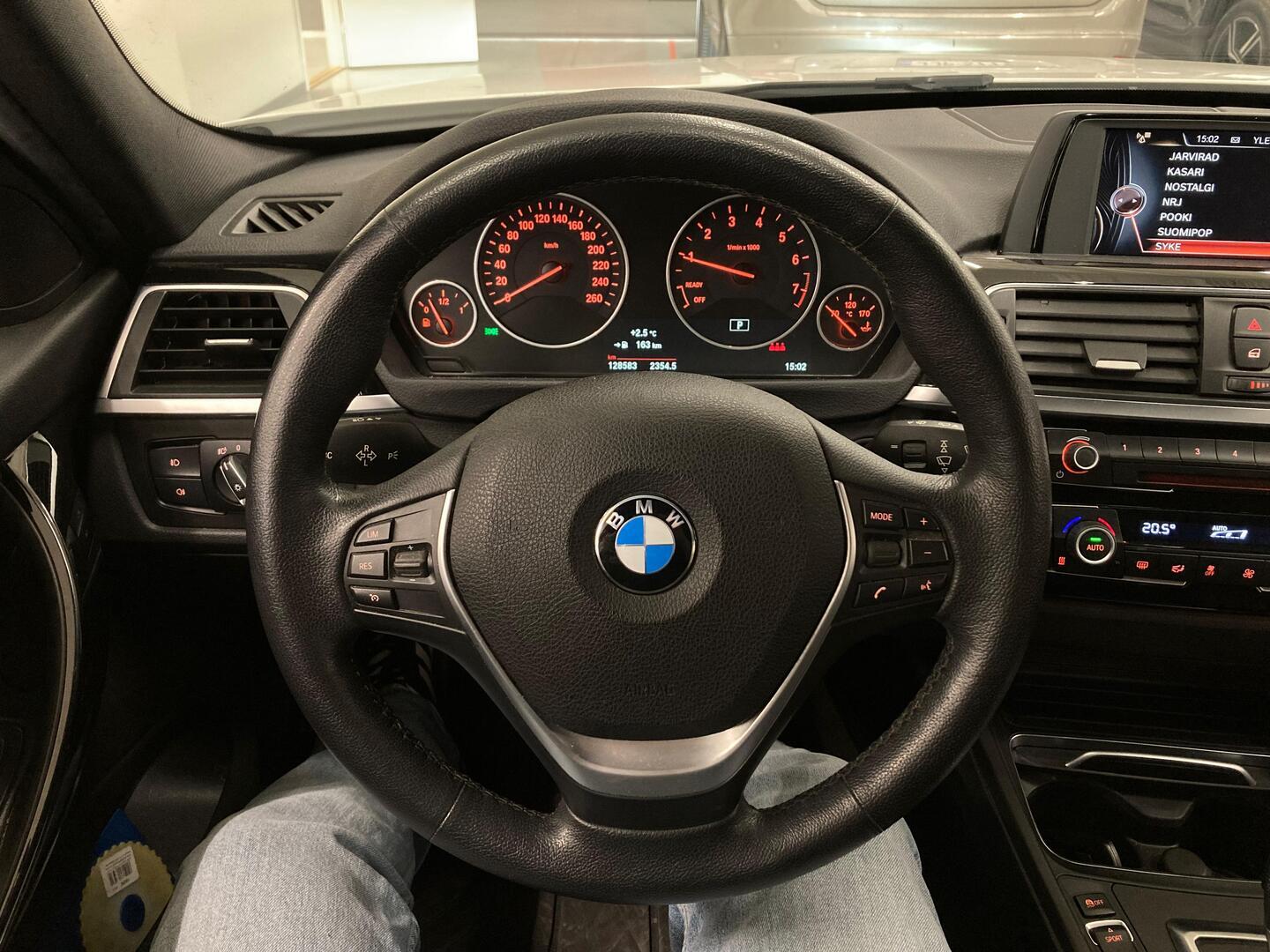 BMW 320 2017