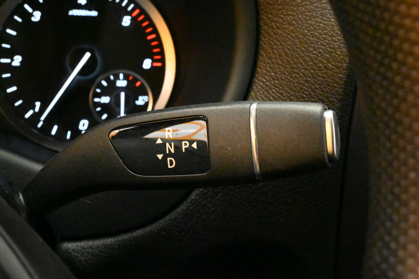 MERCEDES-BENZ Vito 2023