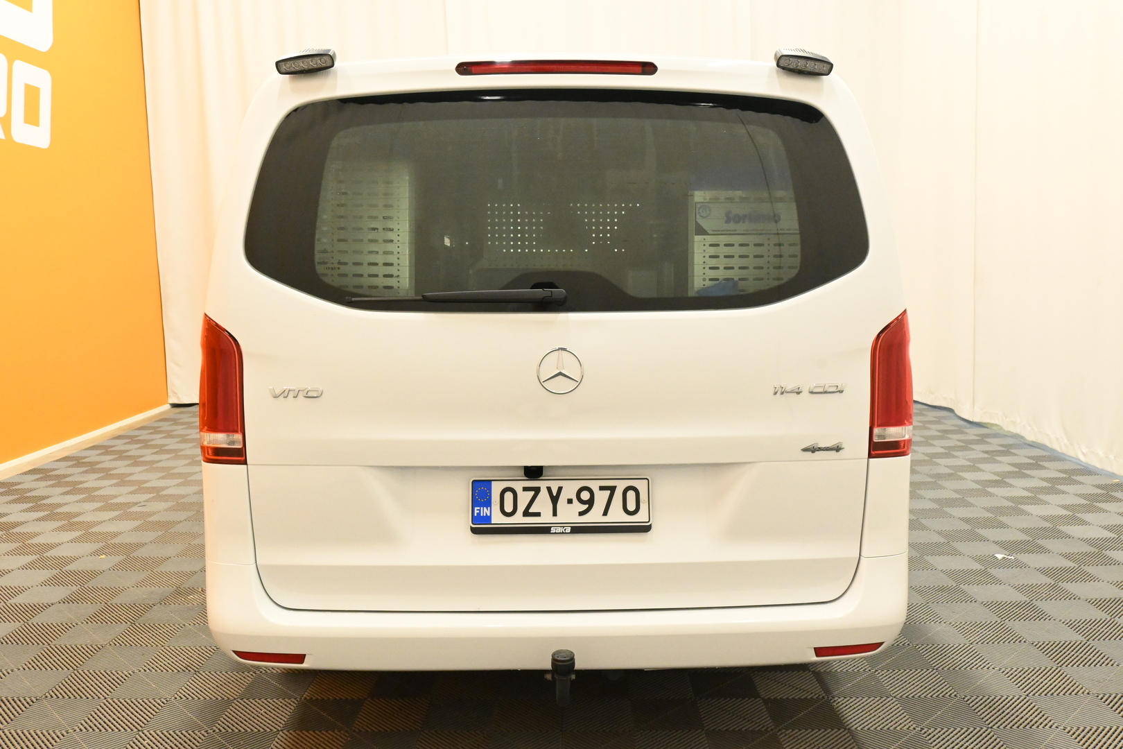 MERCEDES-BENZ Vito 2023