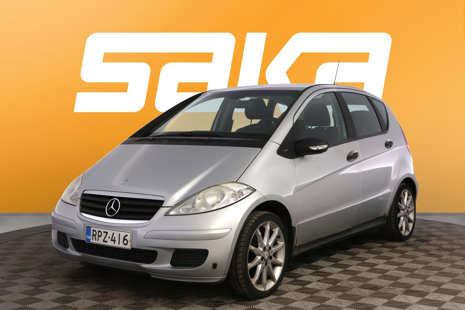 MERCEDES-BENZ A 2005