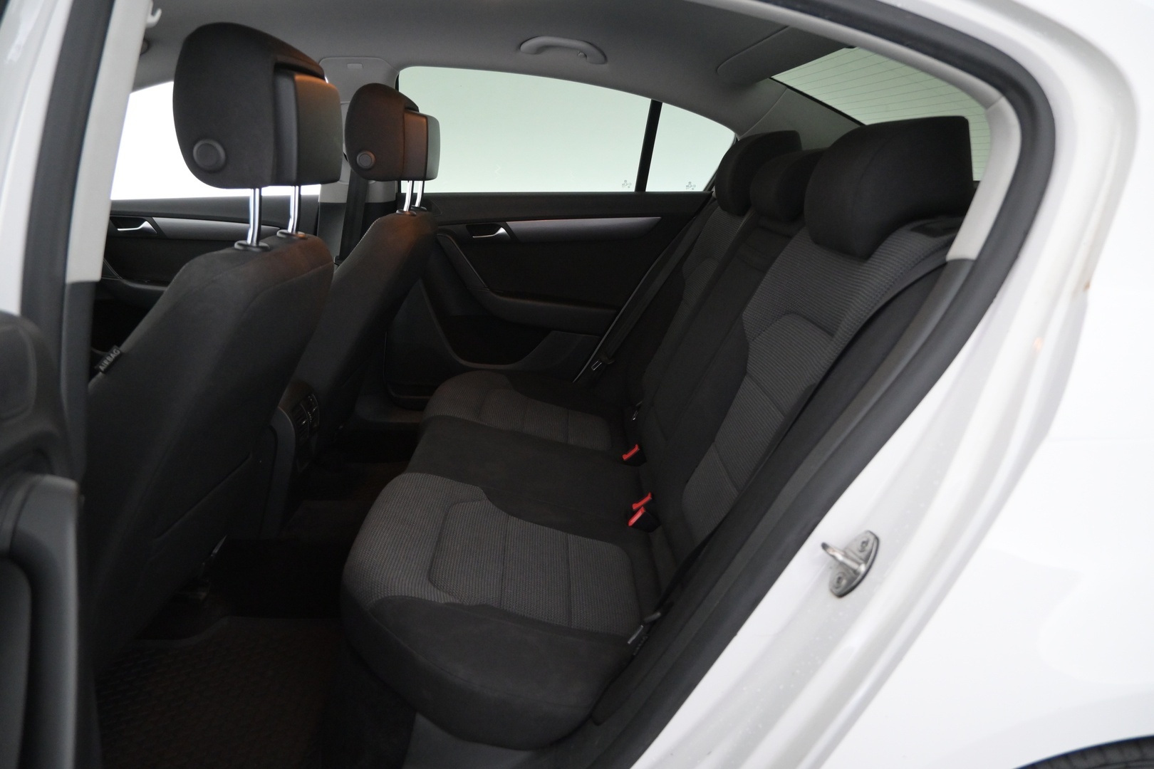 VOLKSWAGEN Passat 2014
