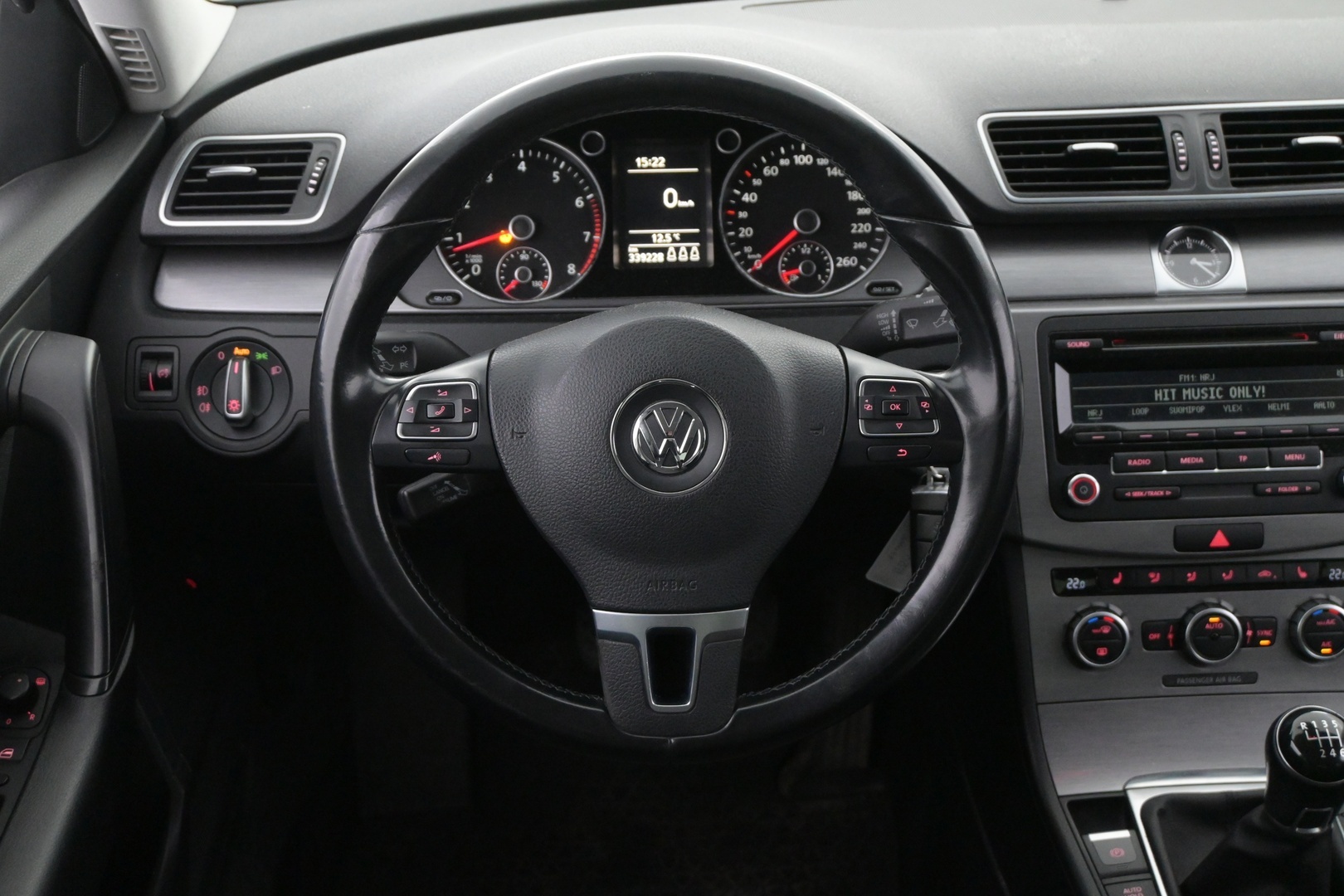 VOLKSWAGEN Passat 2014