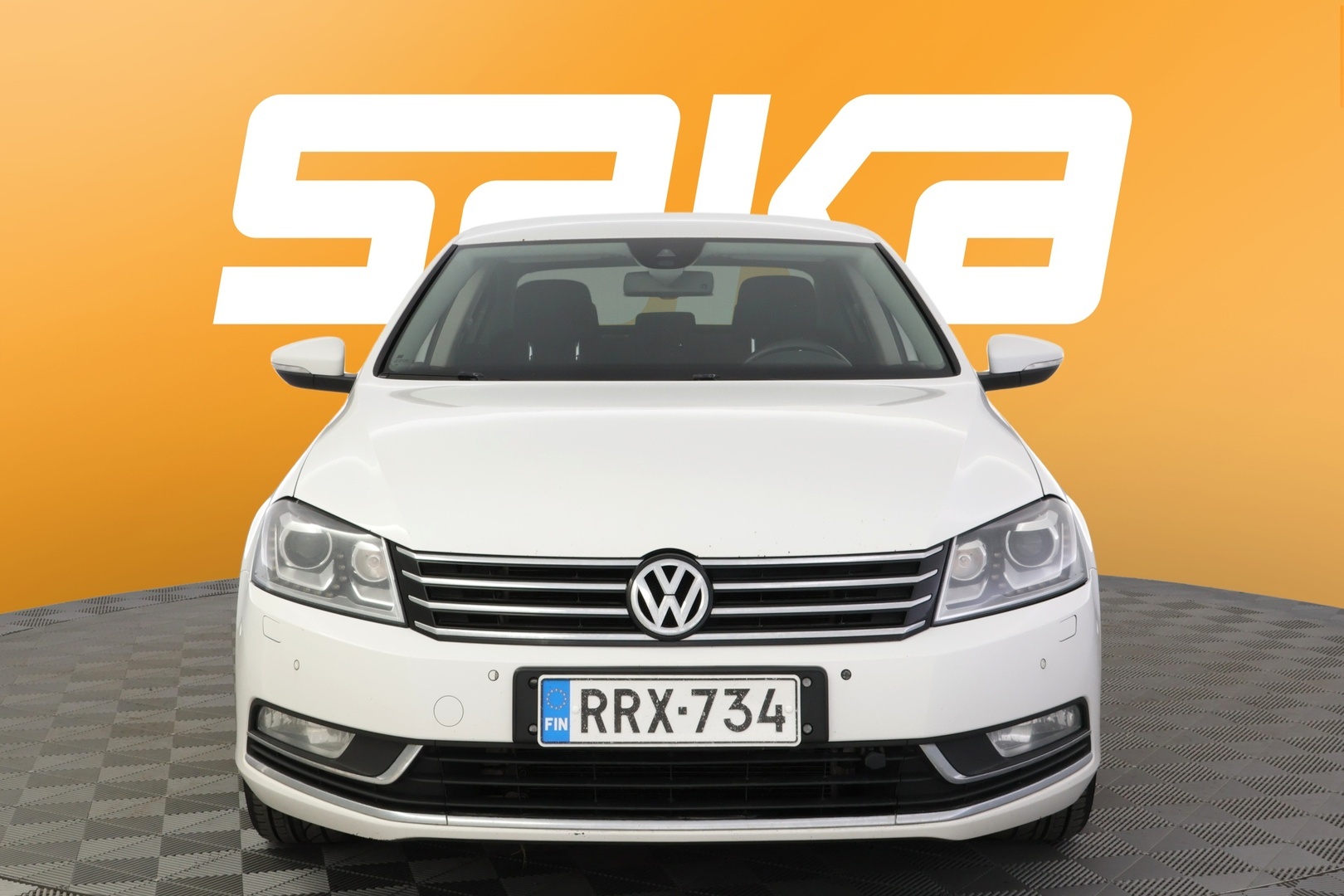 VOLKSWAGEN Passat 2014
