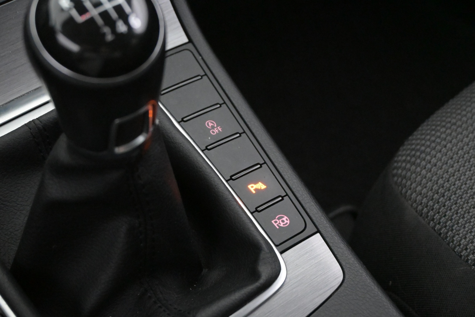 VOLKSWAGEN Passat 2014