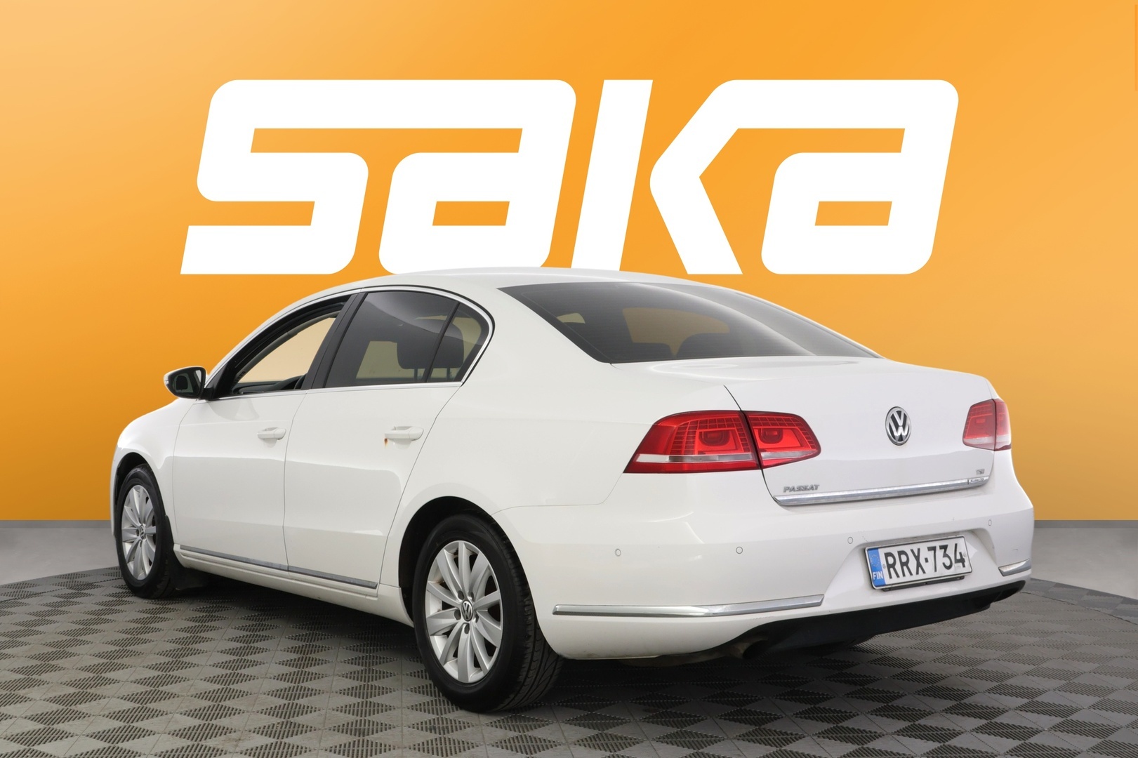 VOLKSWAGEN Passat 2014