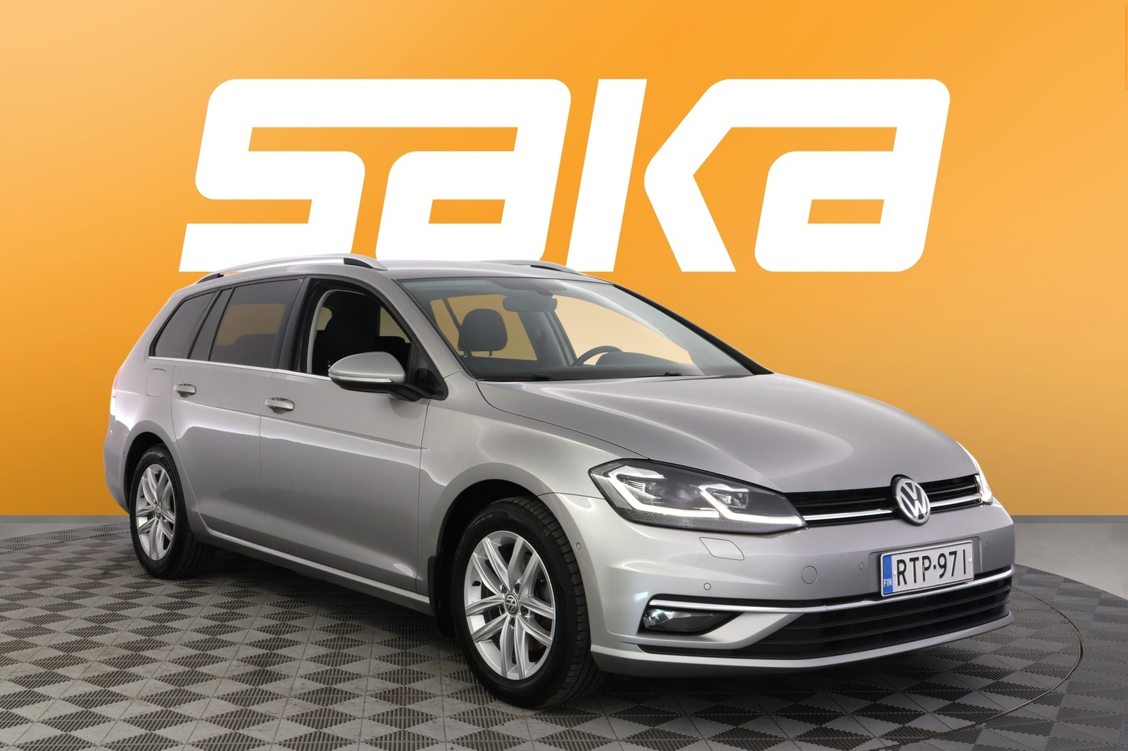 VOLKSWAGEN Golf 2018