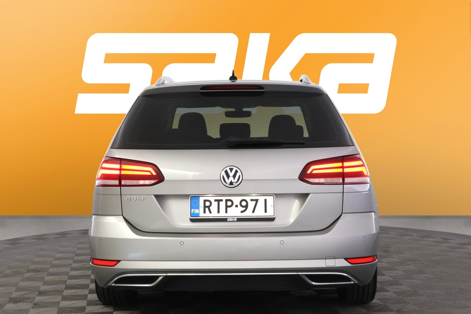 VOLKSWAGEN Golf 2018