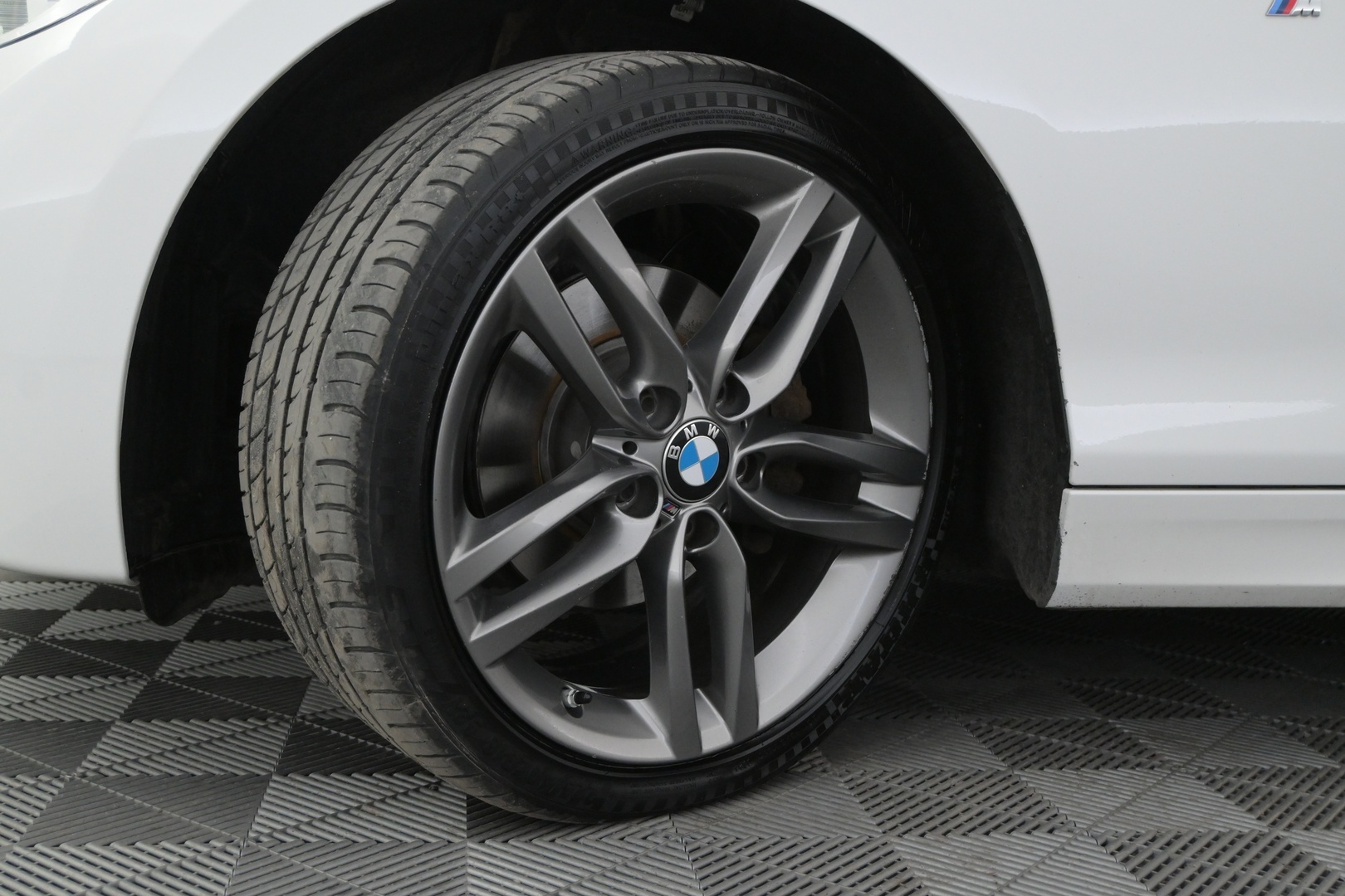 BMW 120 2019