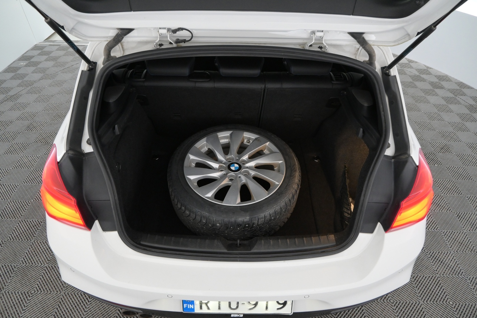 BMW 120 2019