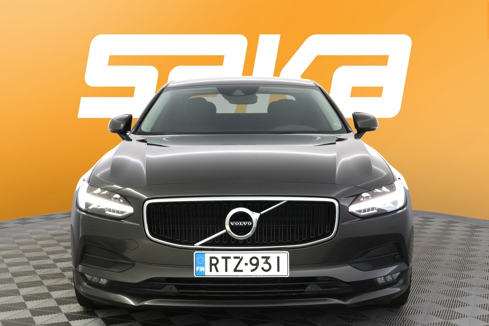 VOLVO S90 2019