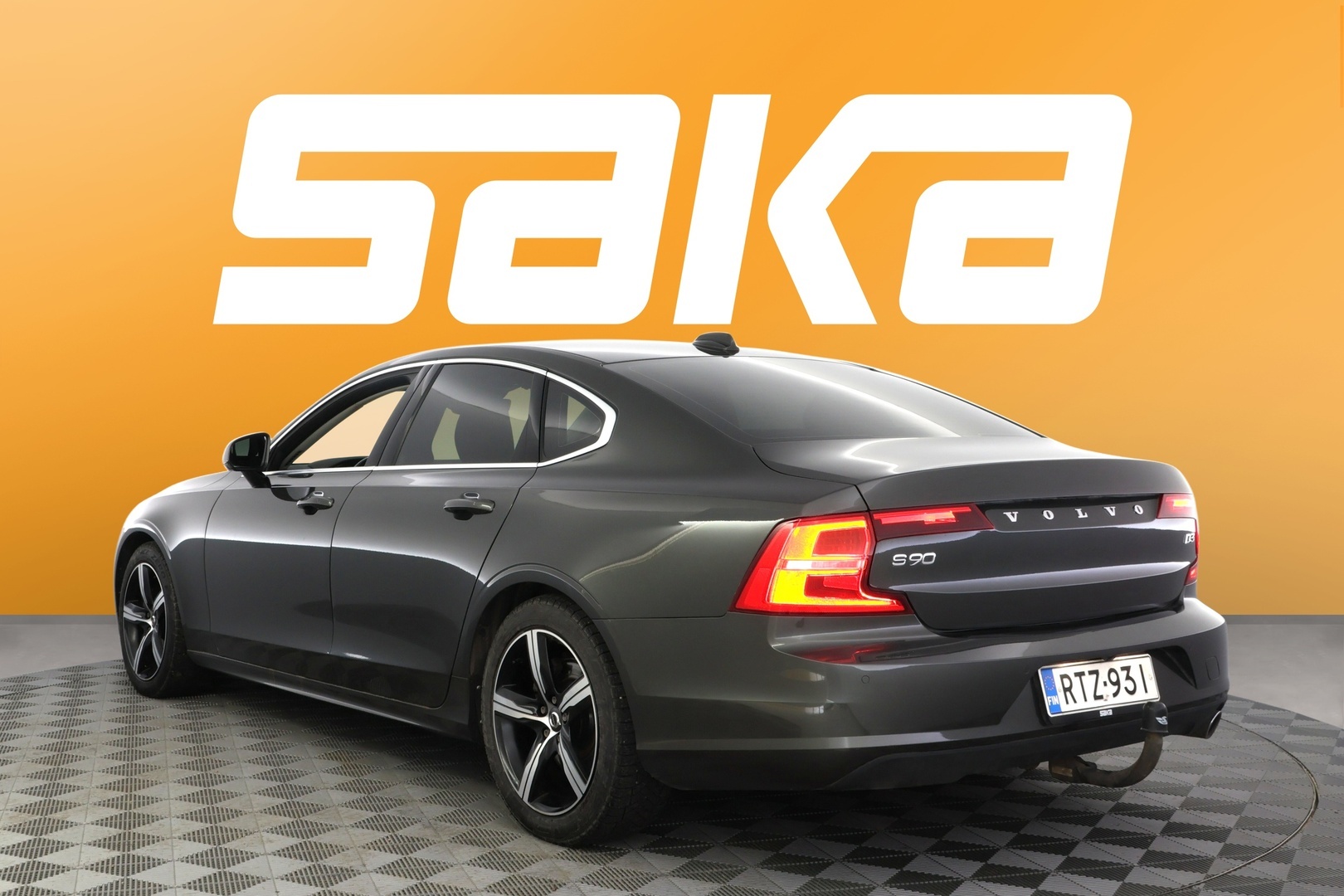 VOLVO S90 2019