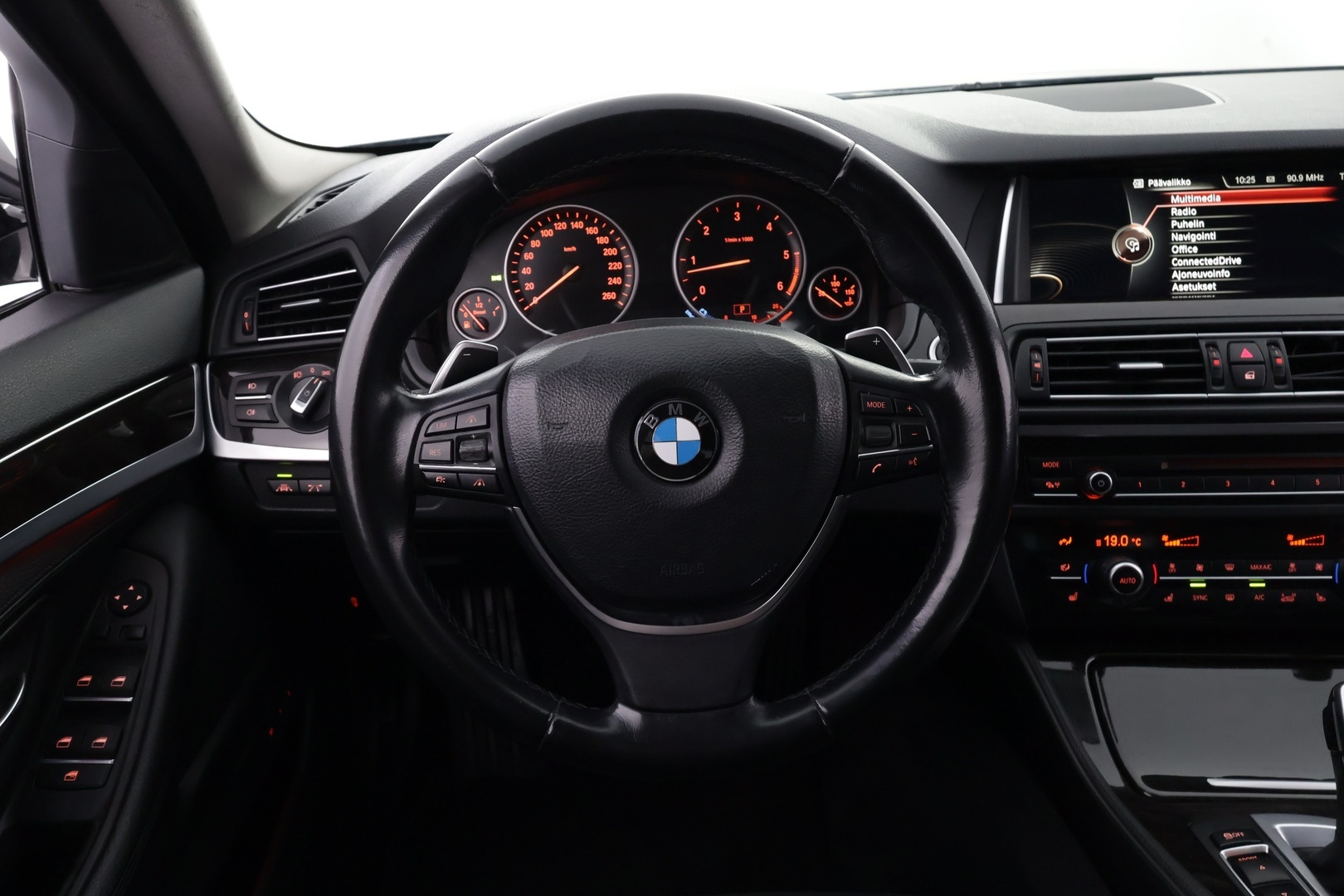 BMW 535 2016
