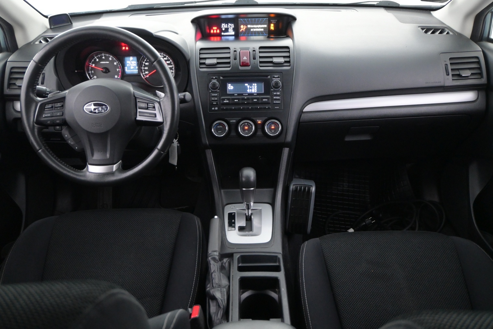 SUBARU XV 2012