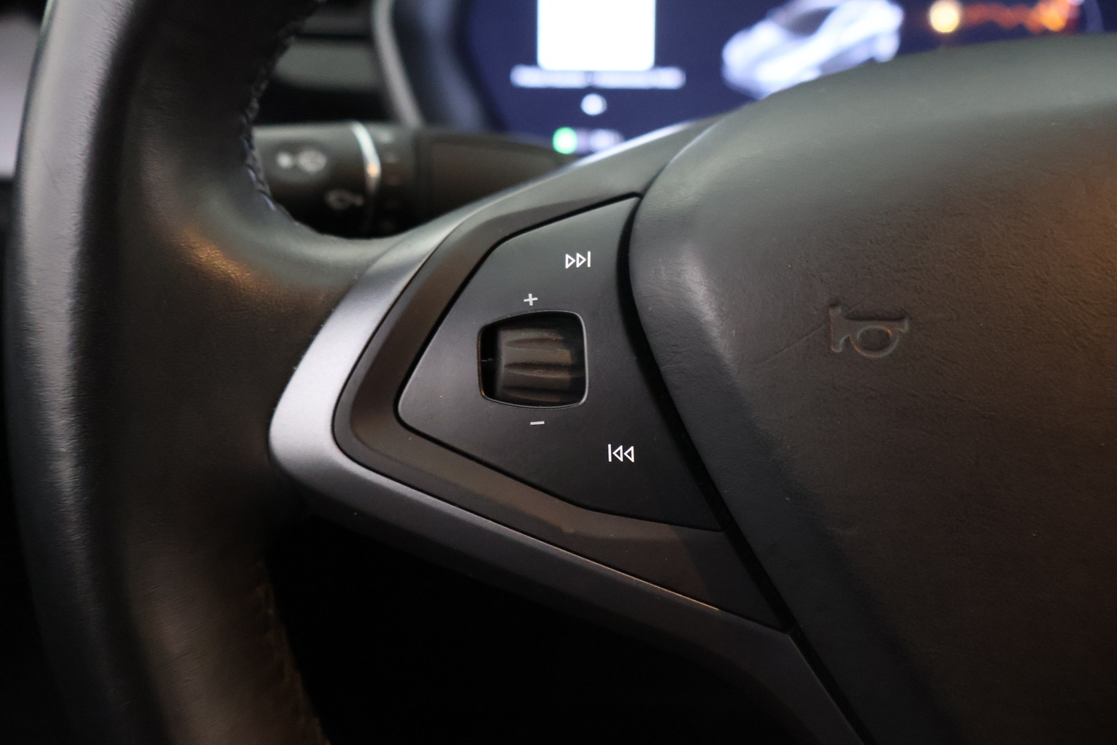 TESLA Model S 2018