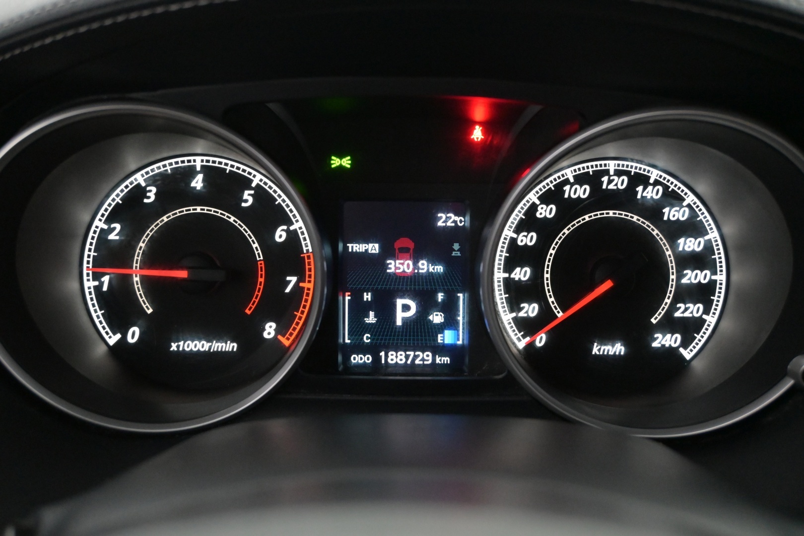 MITSUBISHI Outlander 2011