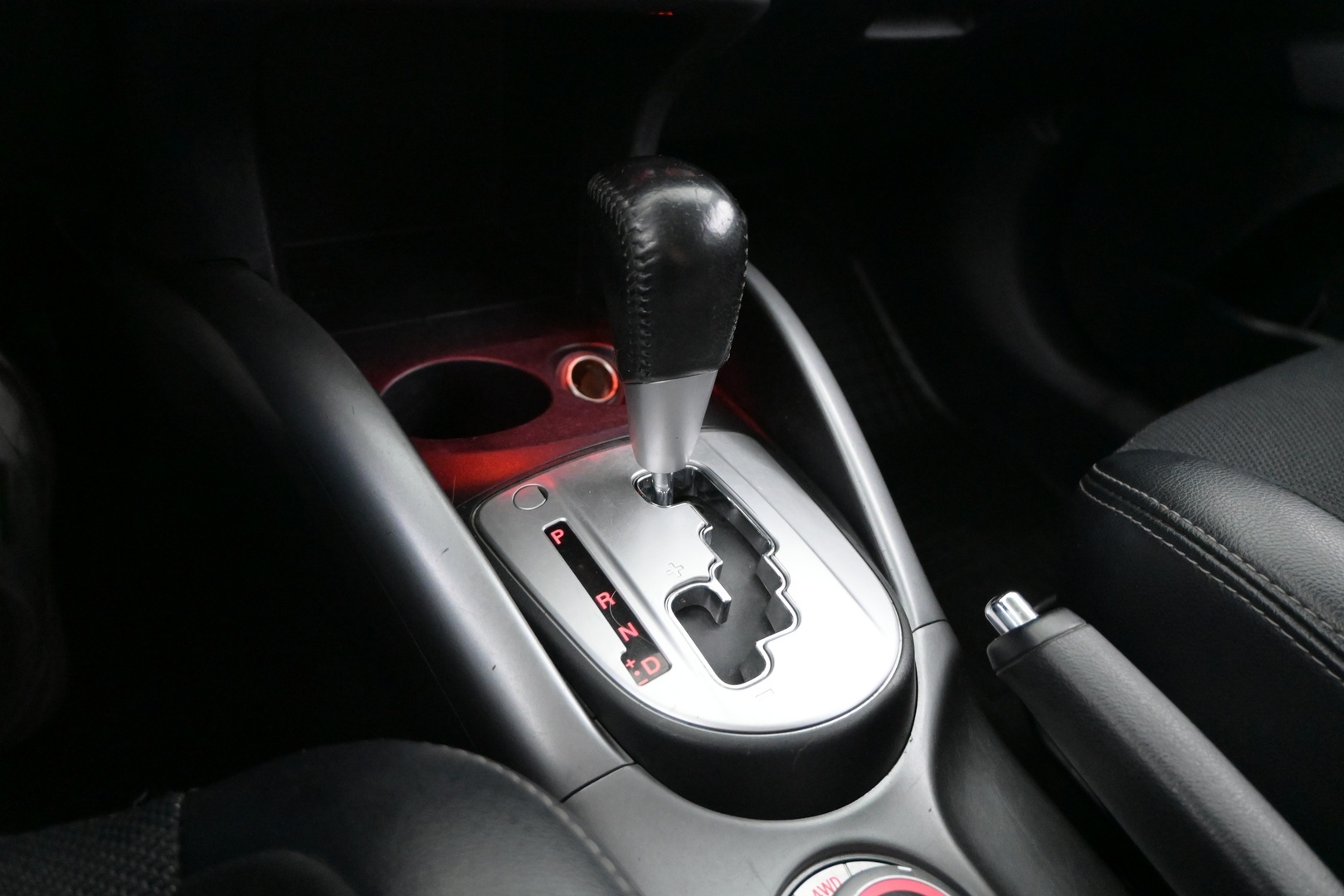 MITSUBISHI Outlander 2011
