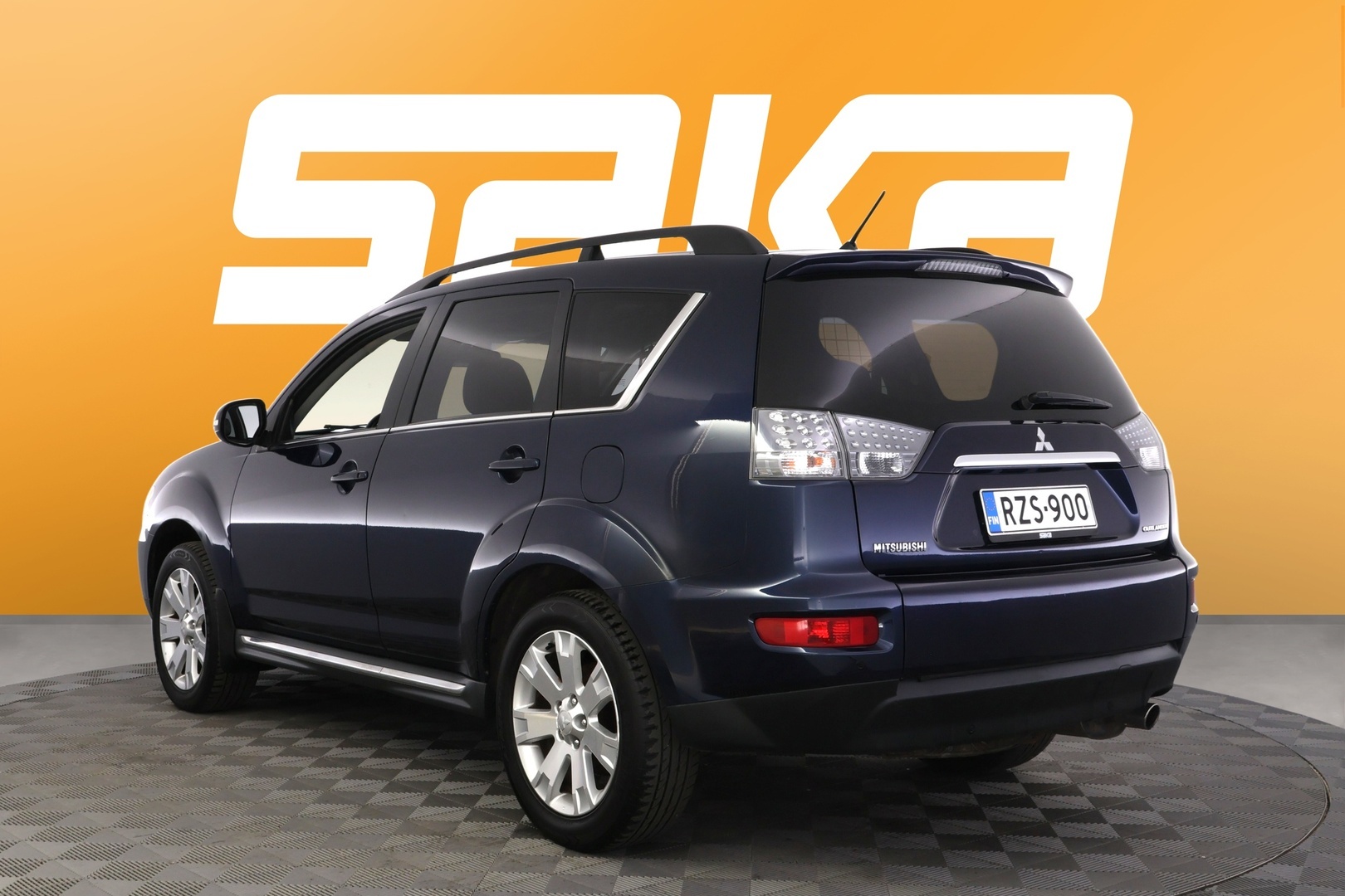 MITSUBISHI Outlander 2011