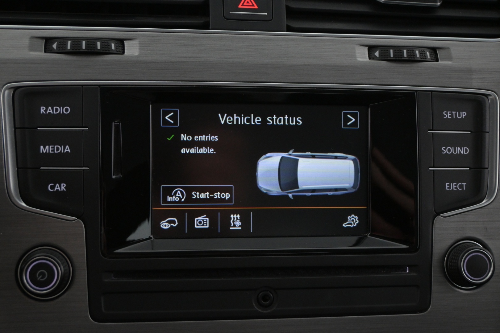 VOLKSWAGEN Golf 2014