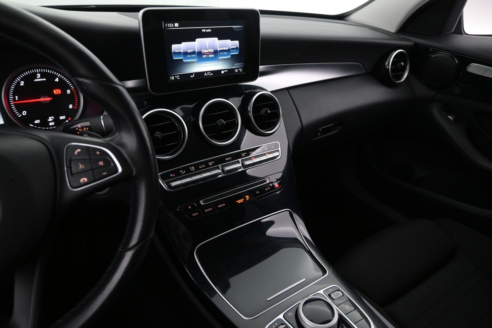 MERCEDES-BENZ C 2016