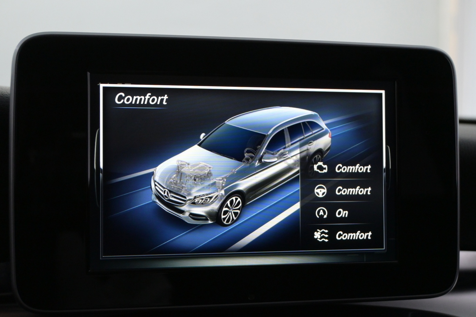 MERCEDES-BENZ C 2016